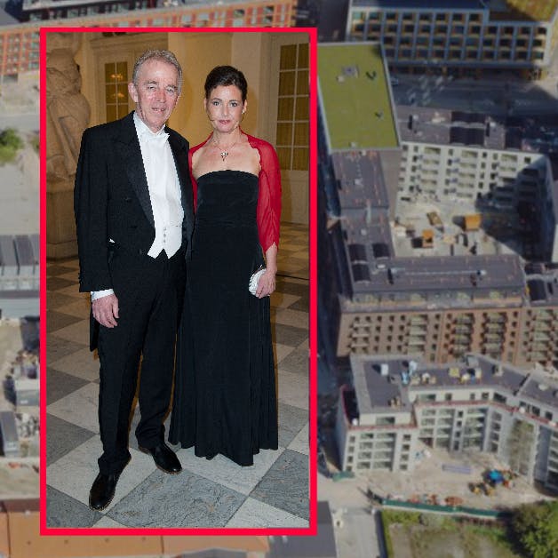 Hvis parret ender med at flytte sammen her i Carlsberg Byen, skal de nok vænne sig til bygningsstøj. For luksusboligerne omkring dem er fortsat ikke bygget færdige.