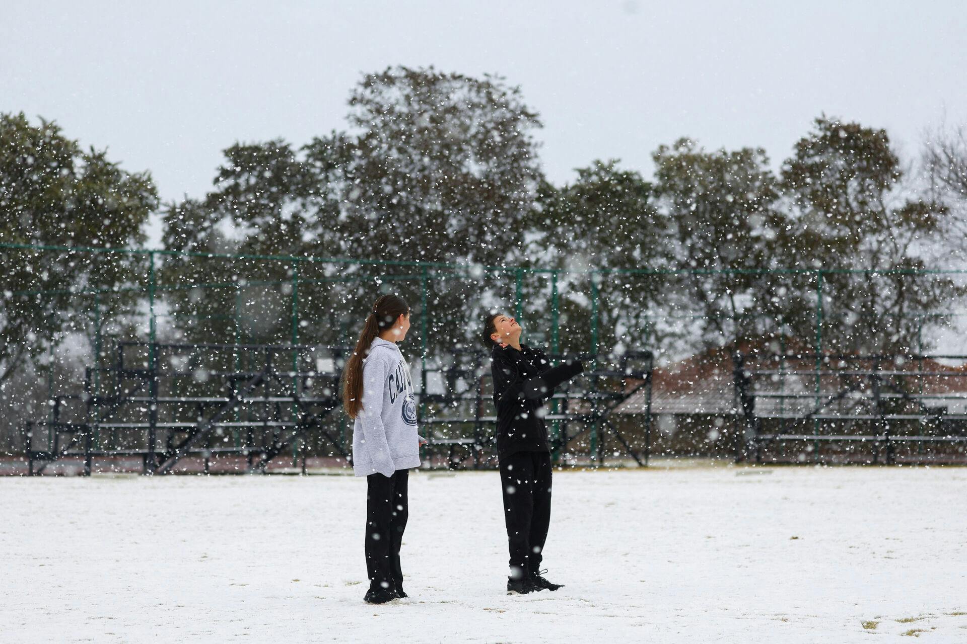 For første gang i 11 år er der sne i Sydafrikanske Johannesburg.&nbsp;
