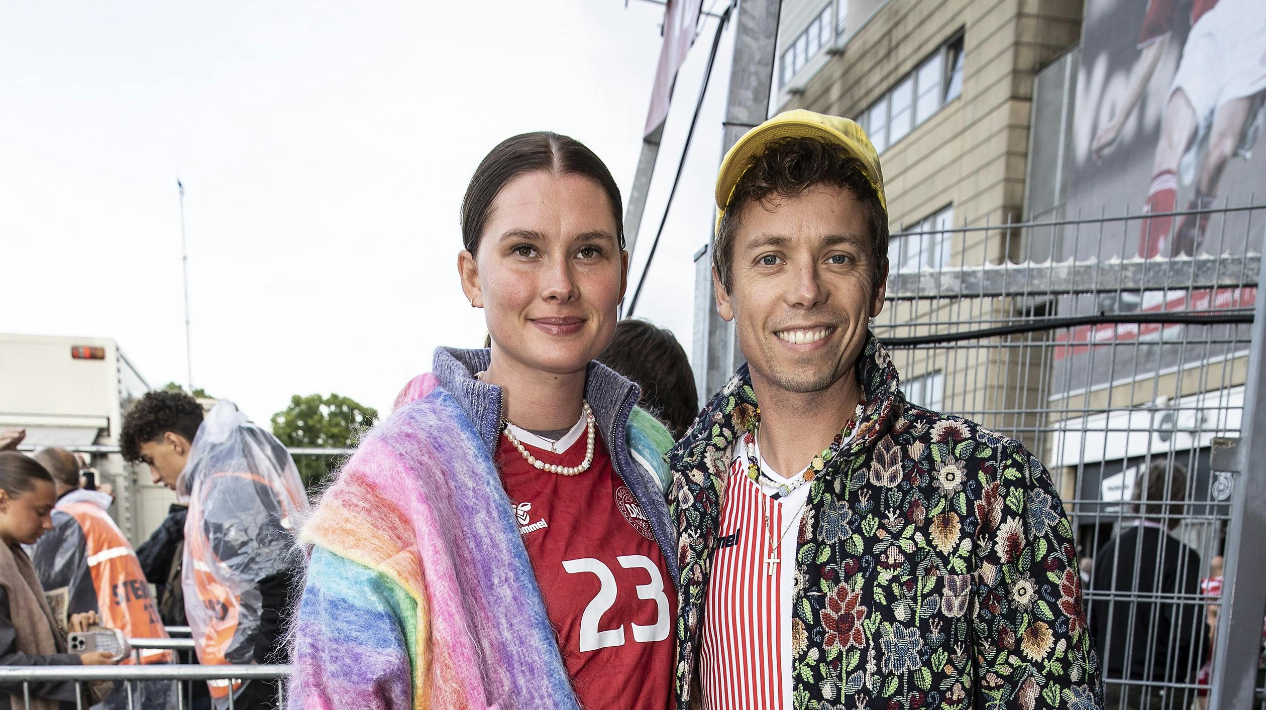 Mads Langer er gift med Julie Lillelund, som han datteren Hannah med.