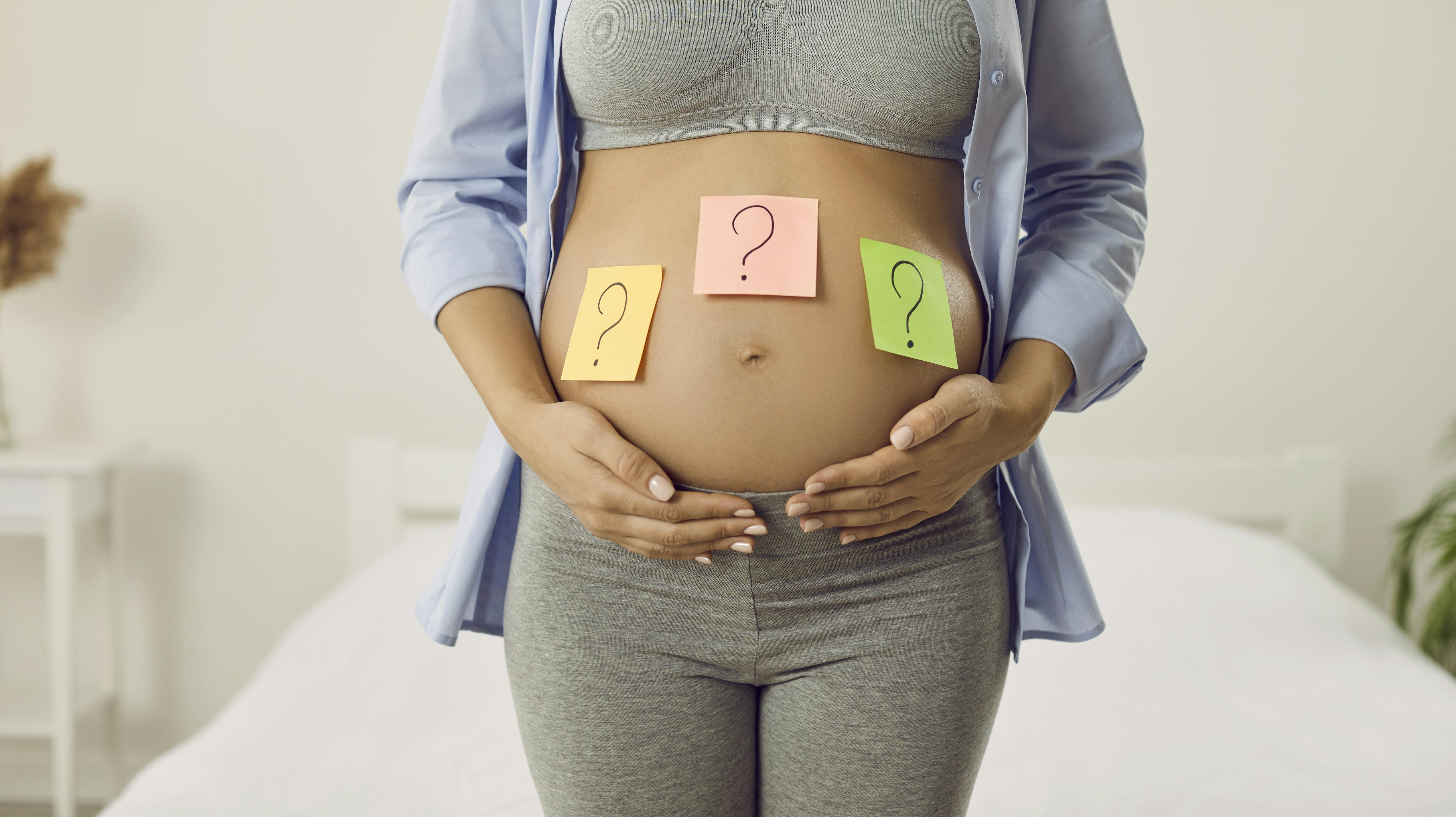 Ella og William topper listen over de mest populære navne til nyfødte i 2022.