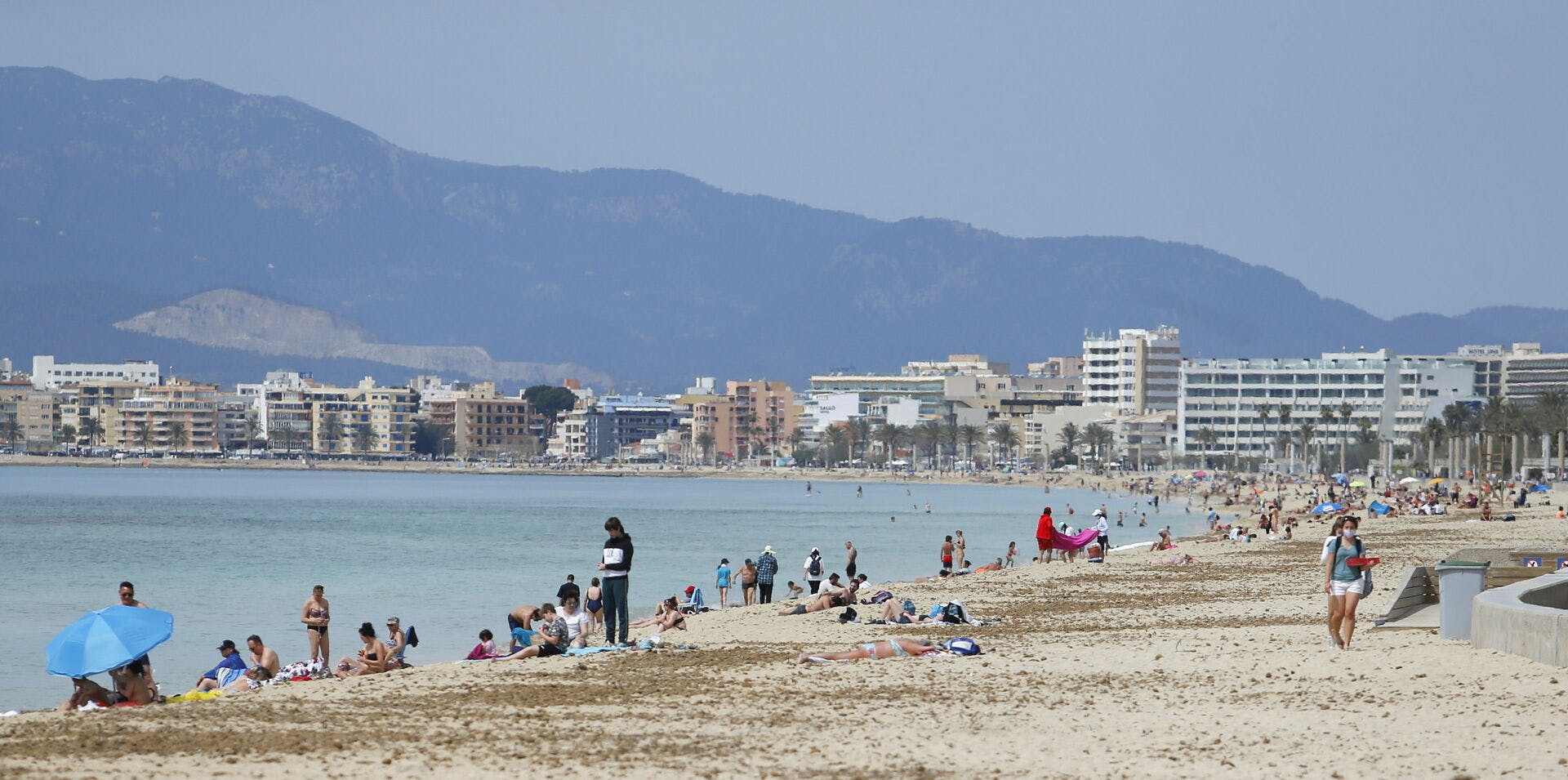 Voldtægten fandt angiveligt sted på et hotelværelse i det populære turistområde Playa de Palma.