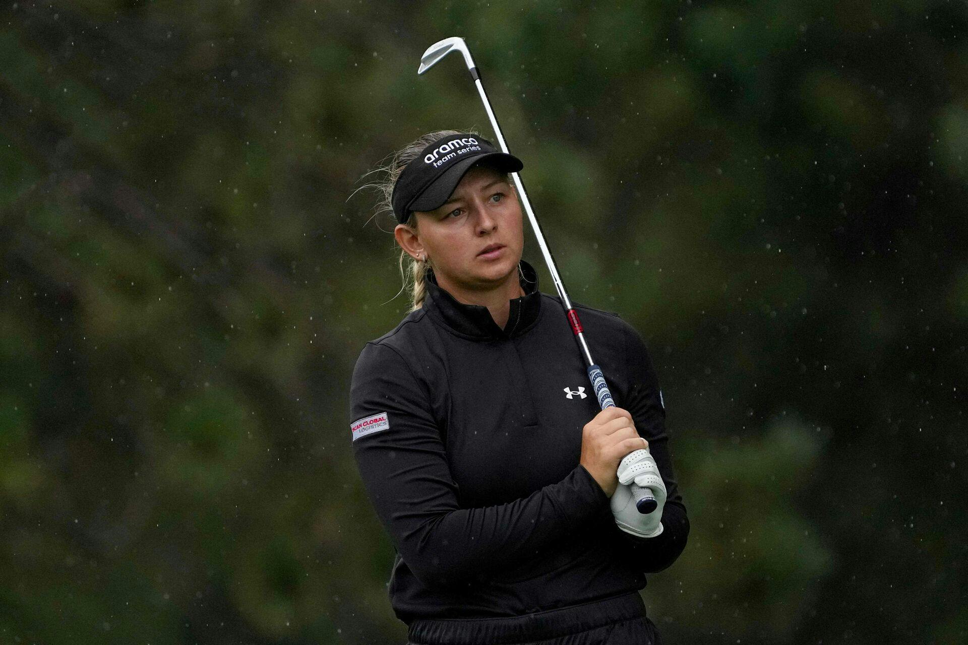 Emily Kristine Pedersen kæmper om den samlede sejr i Dana Open.