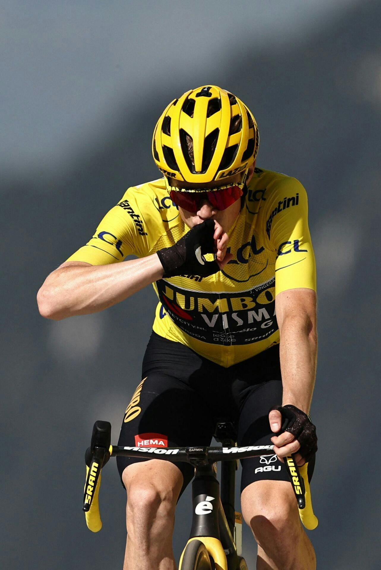 Jumbo-Visma's Danish rider Jonas Vingegaard cycles to the finish line the 17th stage of the 110th edition of the Tour de France cycling race, 166 km between Saint-Gervais Mont-Blanc and Courchevel, in the French Alps, on July 19, 2023. (Photo by Anne-Christine POUJOULAT / AFP)