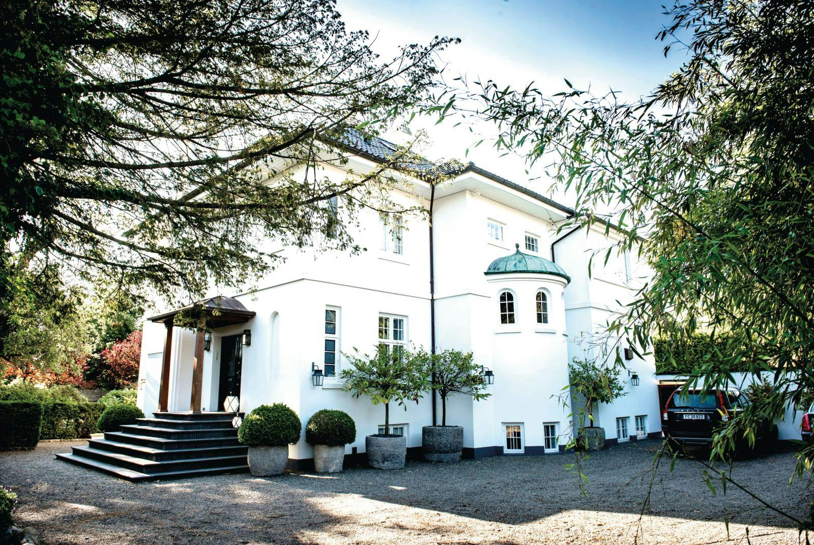 Så meget bolig får du for 44 millioner kroner, hvis den forrige ejer er kongelig og hedder prins Joachim.