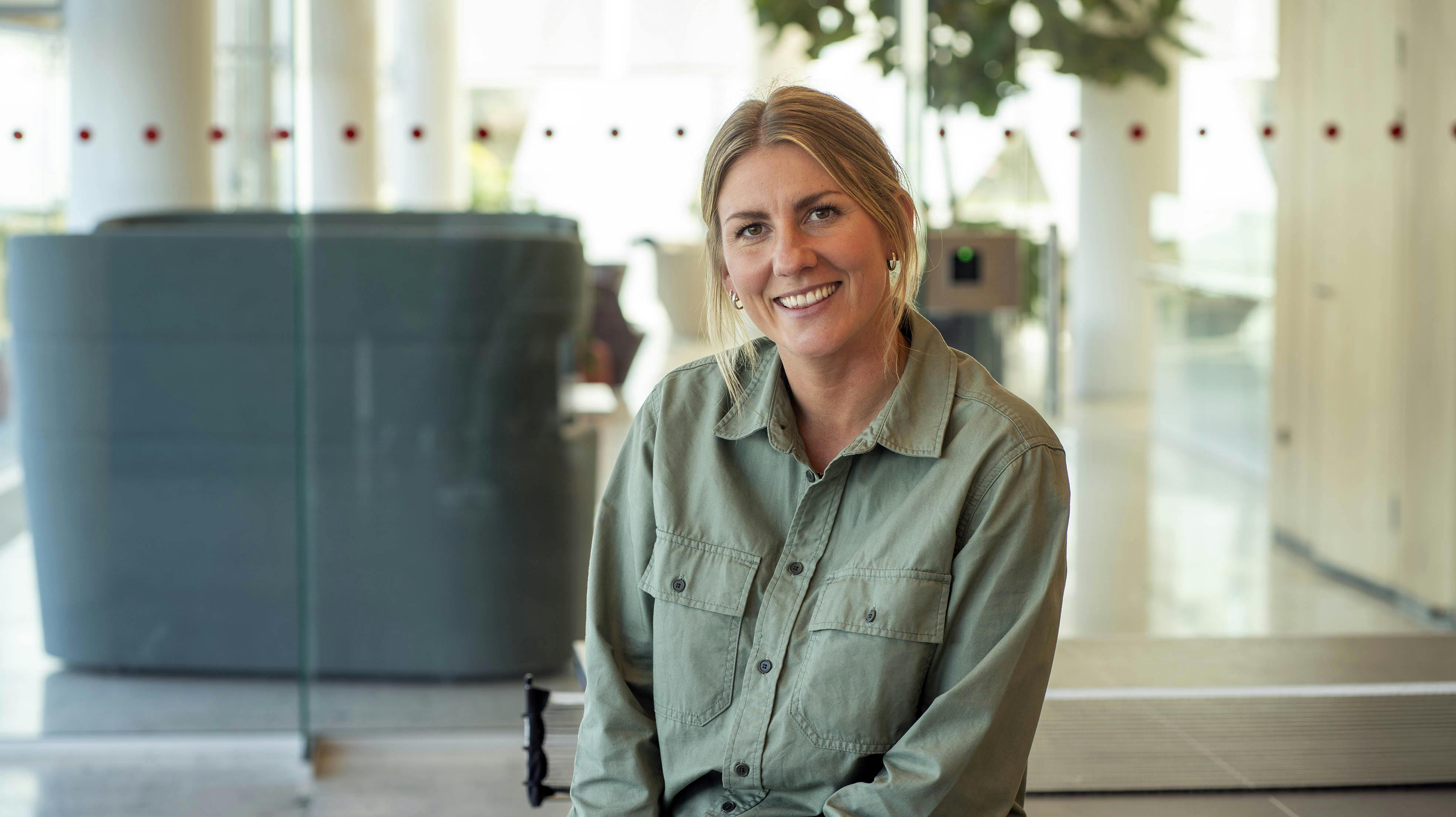 SladderministerietGæster: Mette Sommer og Julie Kriegler, ”Bachelorette”Vært: Nicklas Erik Lagerstorf