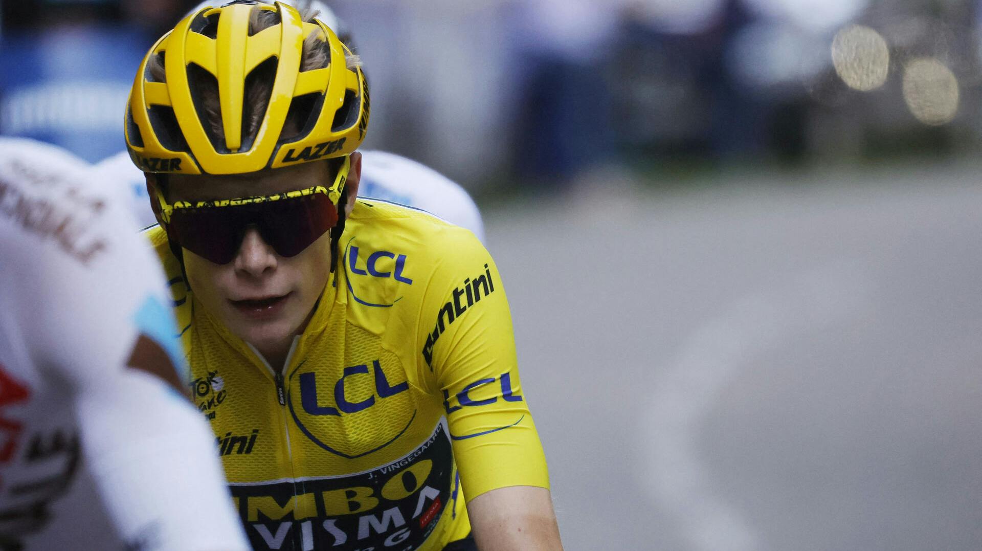 Cycling - Tour de France - Stage 20 - Belfort to Le Markstein Fellering - France - July 22, 2023 Team Jumbo-Visma's Jonas Vingegaard in action with riders during stage 20 REUTERS/Stephane Mahe