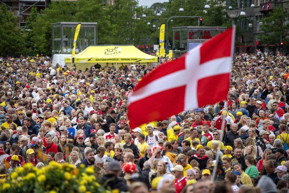 På Rådhuspladsen i København i 2022 var der et menneskemylder. Danskerne var troppet op for at fejre Jonas Vingegaards første Tour-sejr.