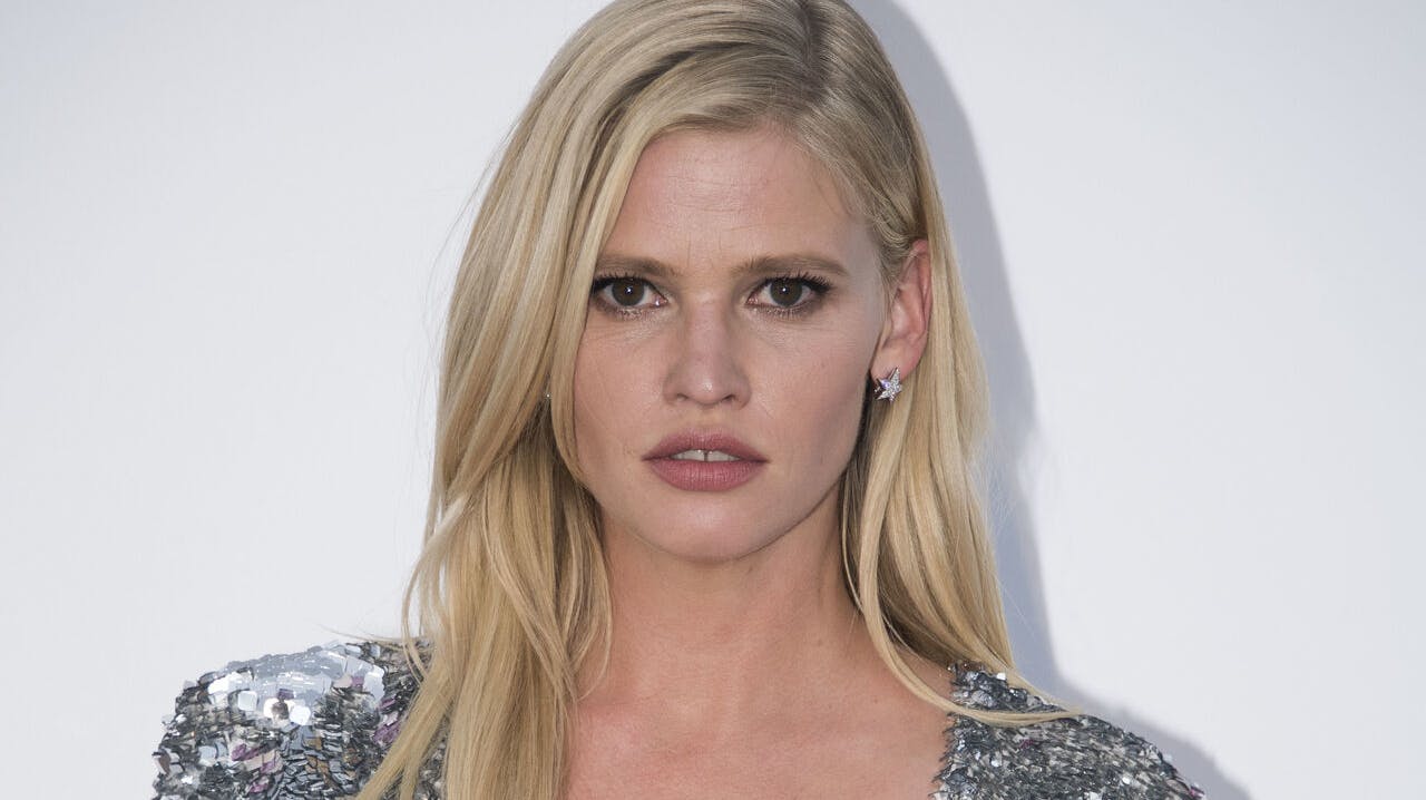 Lara Stone poses for photographers upon arrival at the amfAR charity galla during the Cannes 70th international film festival, Cap d'Antibes, southern France, Thursday, May 25, 2017. (Photo by Arthur Mola/Invision/AP)