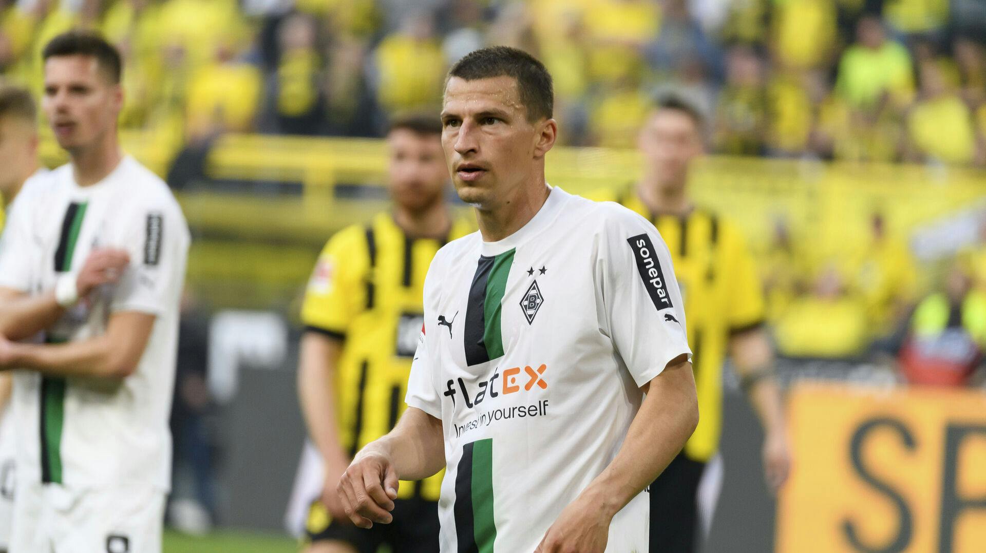 Stefan Lainer er blevet diagnosticeret med lymfekræft.