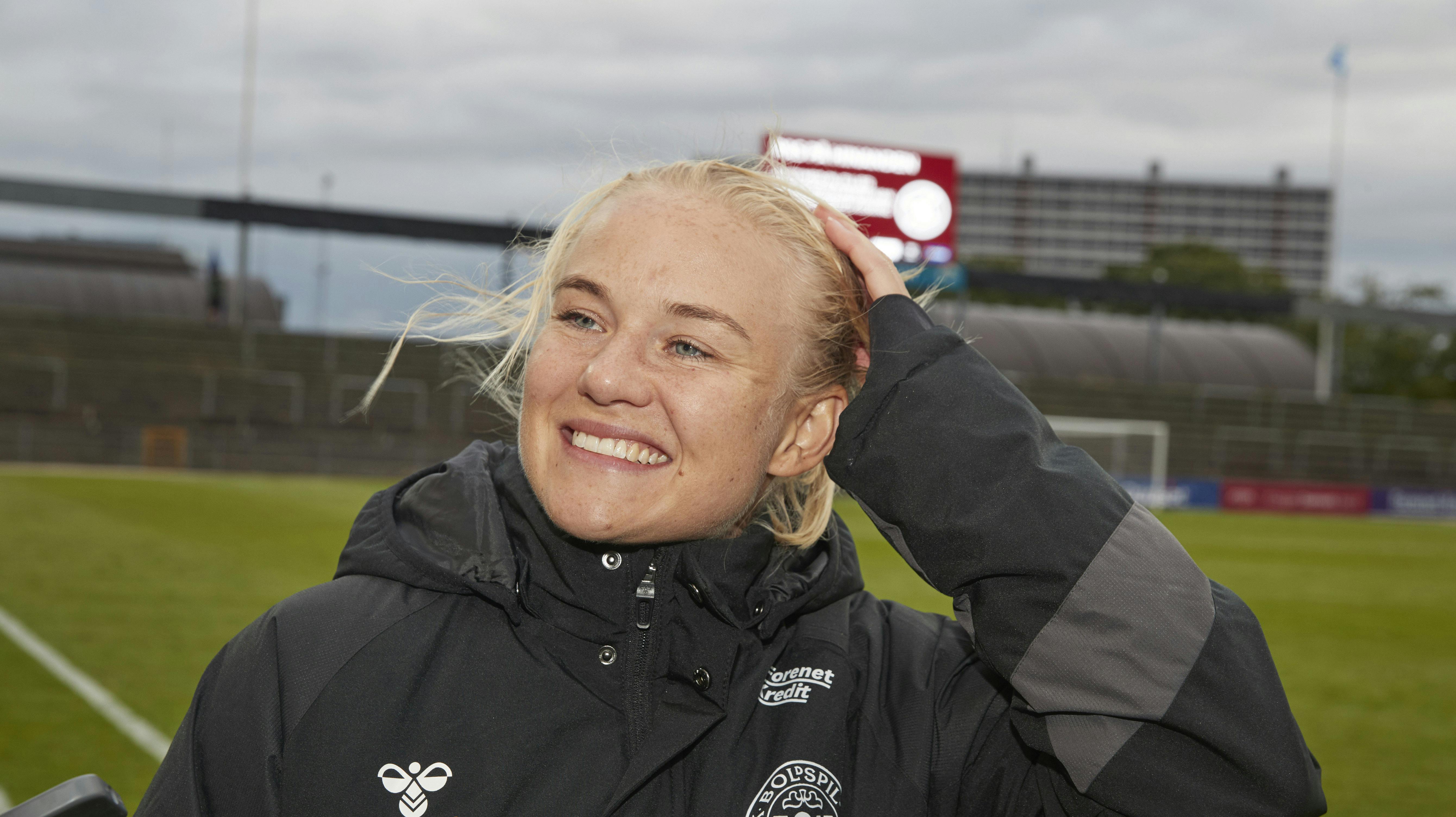 Danmark skal turde at holde i bolden, mener Pernille Harder.