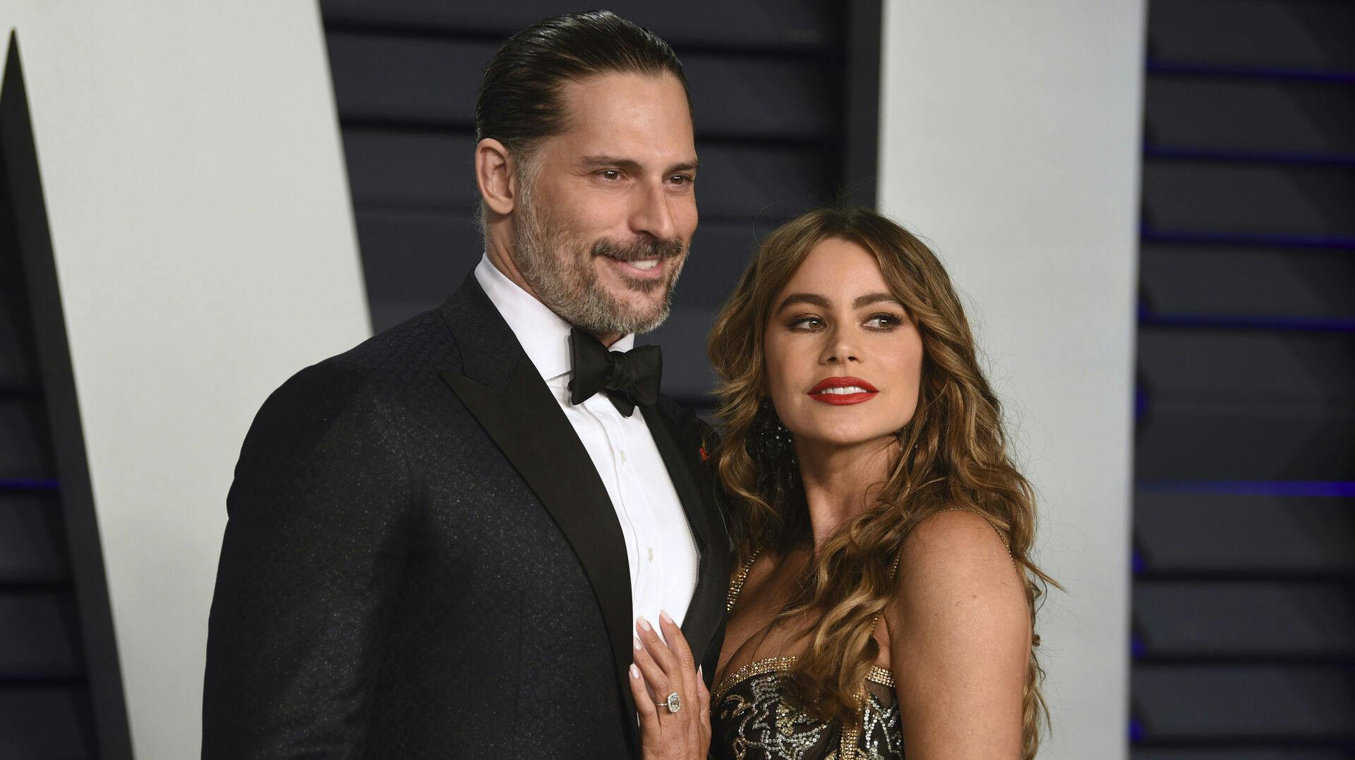 Joe Manganiello, left, and Sofia Vergara arrive at the Vanity Fair Oscar Party on Sunday, Feb. 24, 2019, in Beverly Hills, Calif. (Photo by Evan Agostini/Invision/AP)