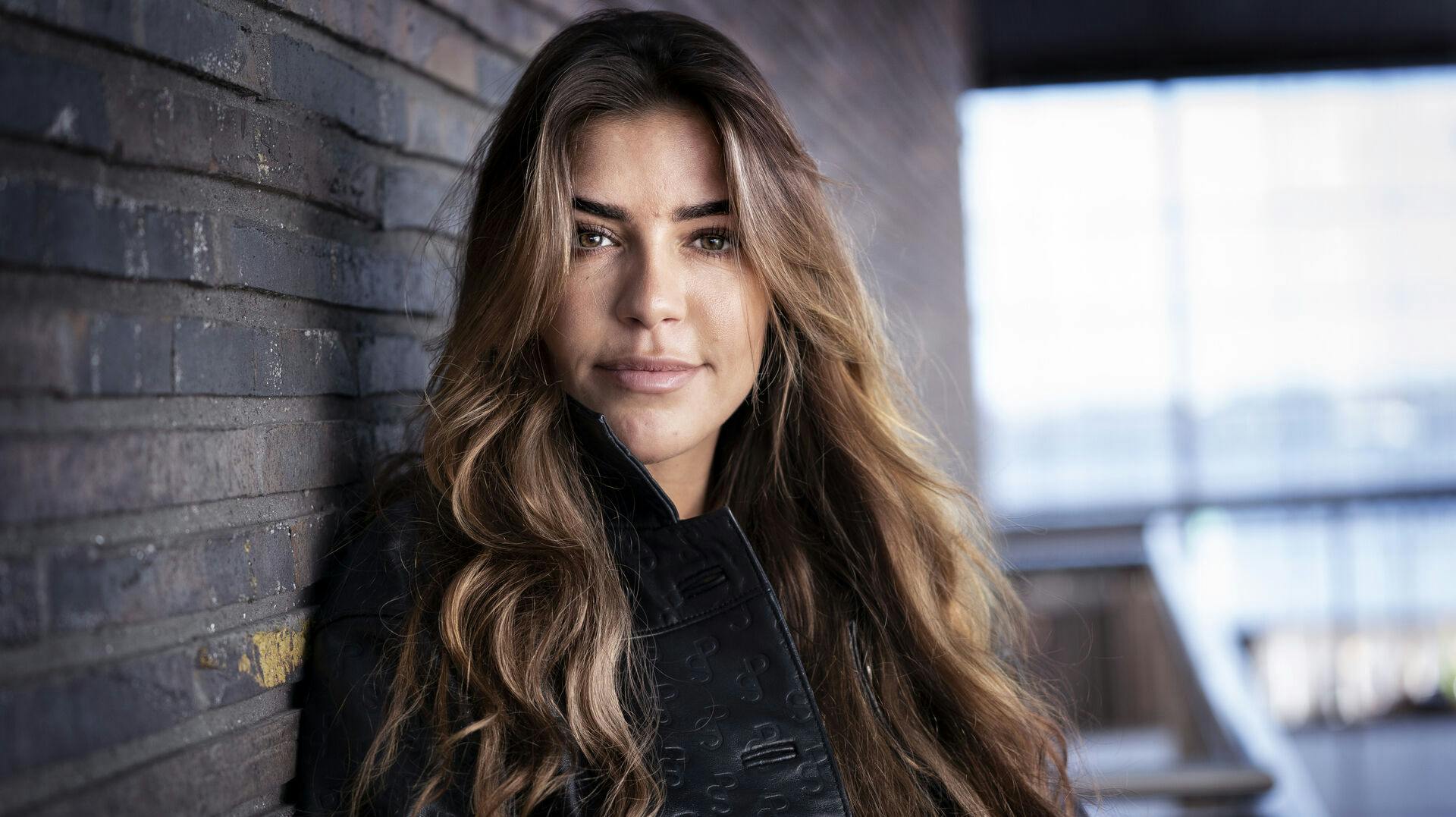 Philine Roepstorff er godt igang med at få ryddet op i sine dyre tasker, tøj og sko.