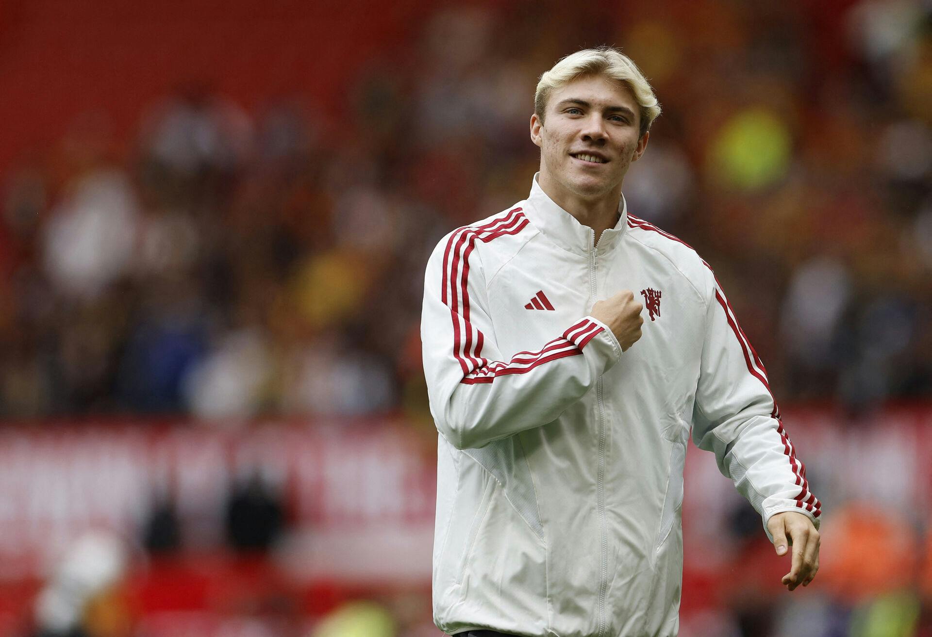 Lørdag blev det officielt, at Rasmus Højlund er blevet købt af af Manchester United.