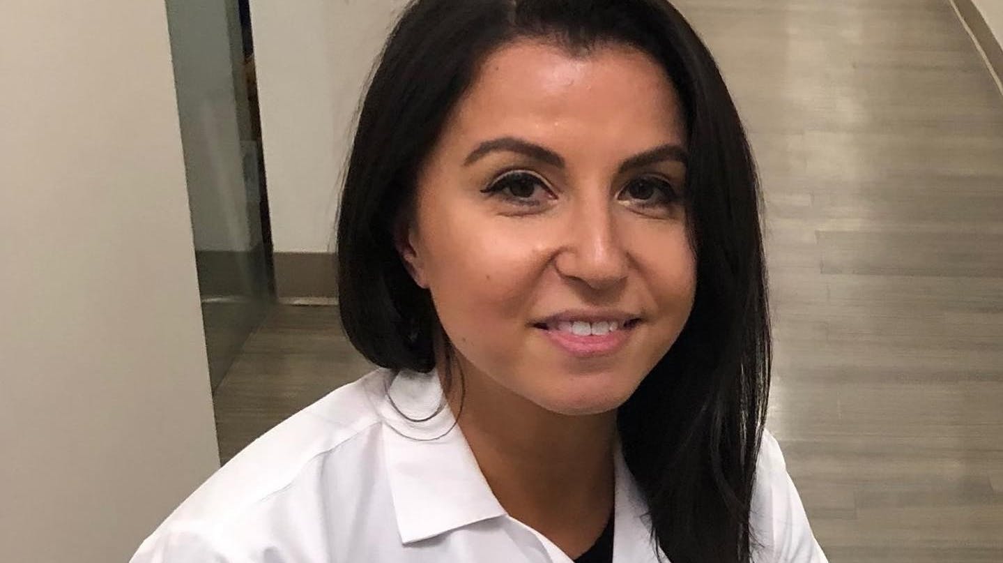 Krystal Cascetta var mønsterelev og siden respekteret kræftlæge med speciale i brystkræft