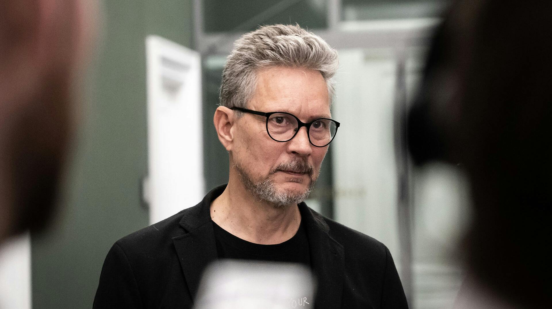 Torsten Gejl (Å) møder pressen efter regeringsforhandlinger i Statsministeriet på Christiansborg, torsdag den 10. november 2022.. (Foto: Emil Helms/Ritzau Scanpix)