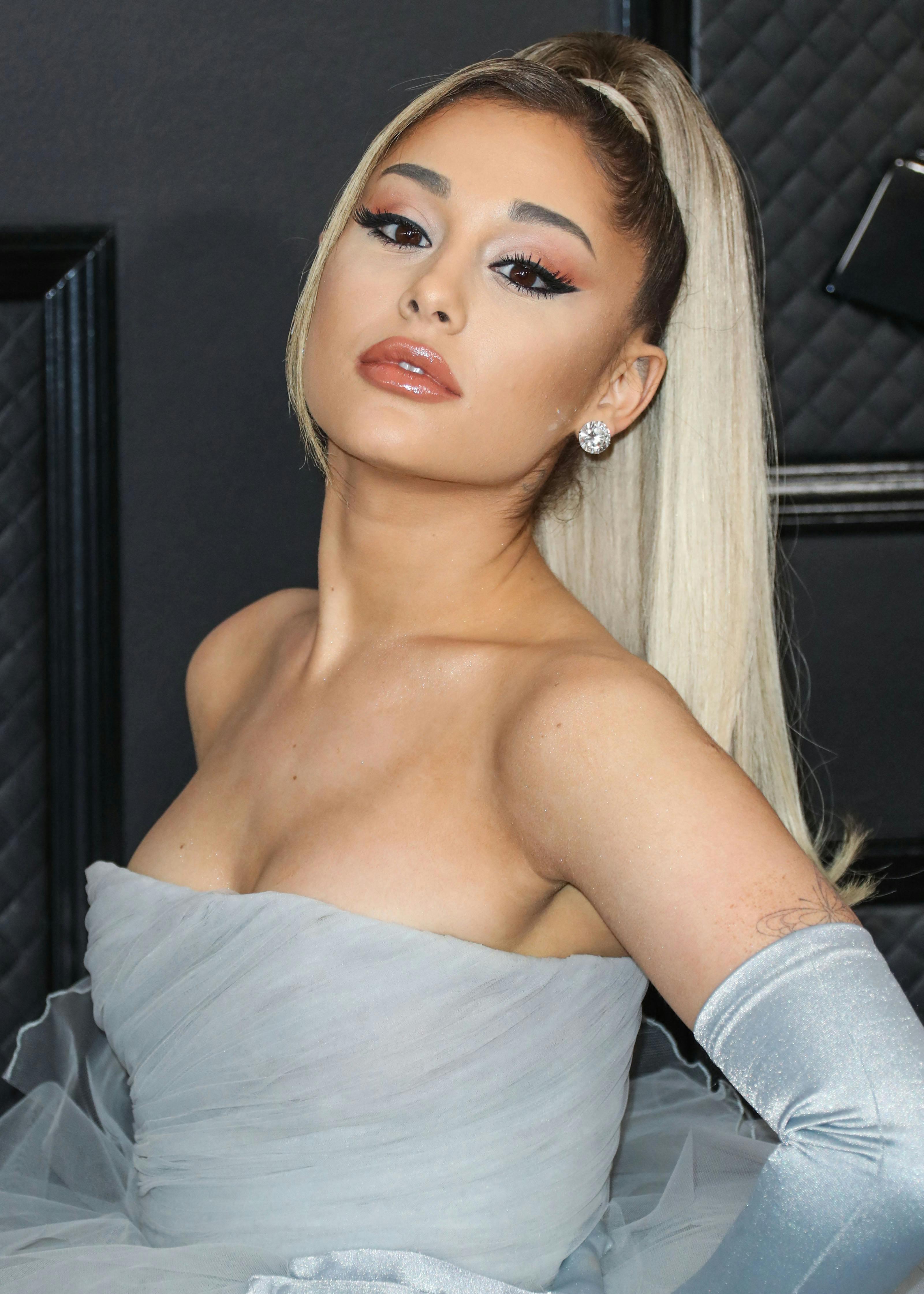 Ariana Grande har stadig ikke kommenteret på de kontroversielle rygter. 
