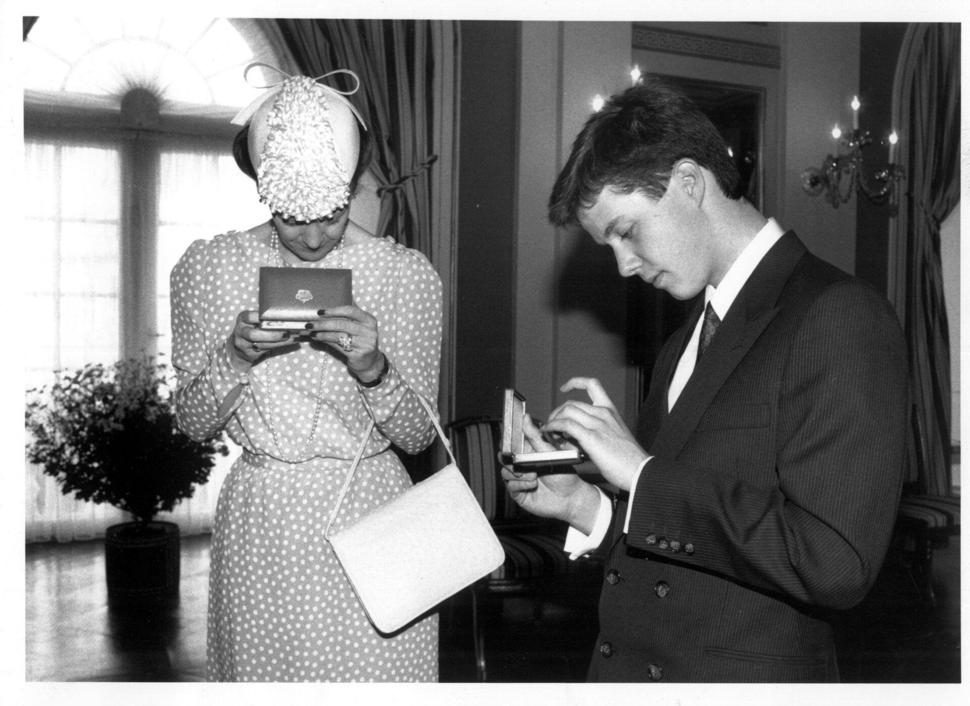 Kronprins Frederiks 18 års fødselsdag.