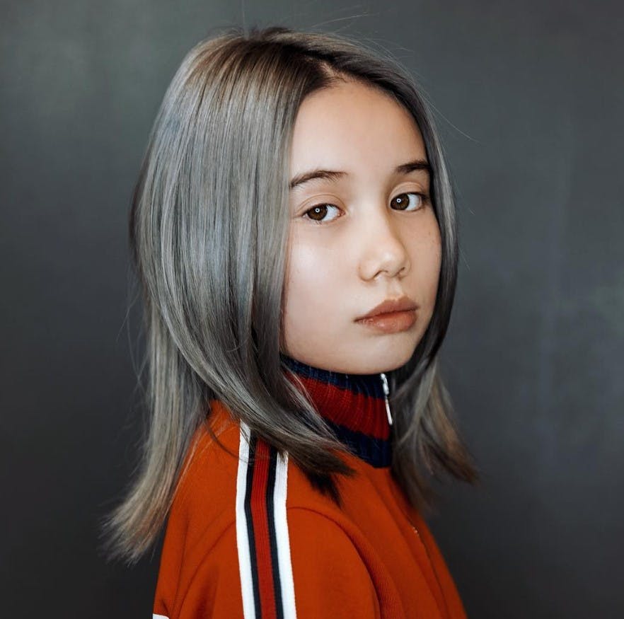 Lil Tay lever.