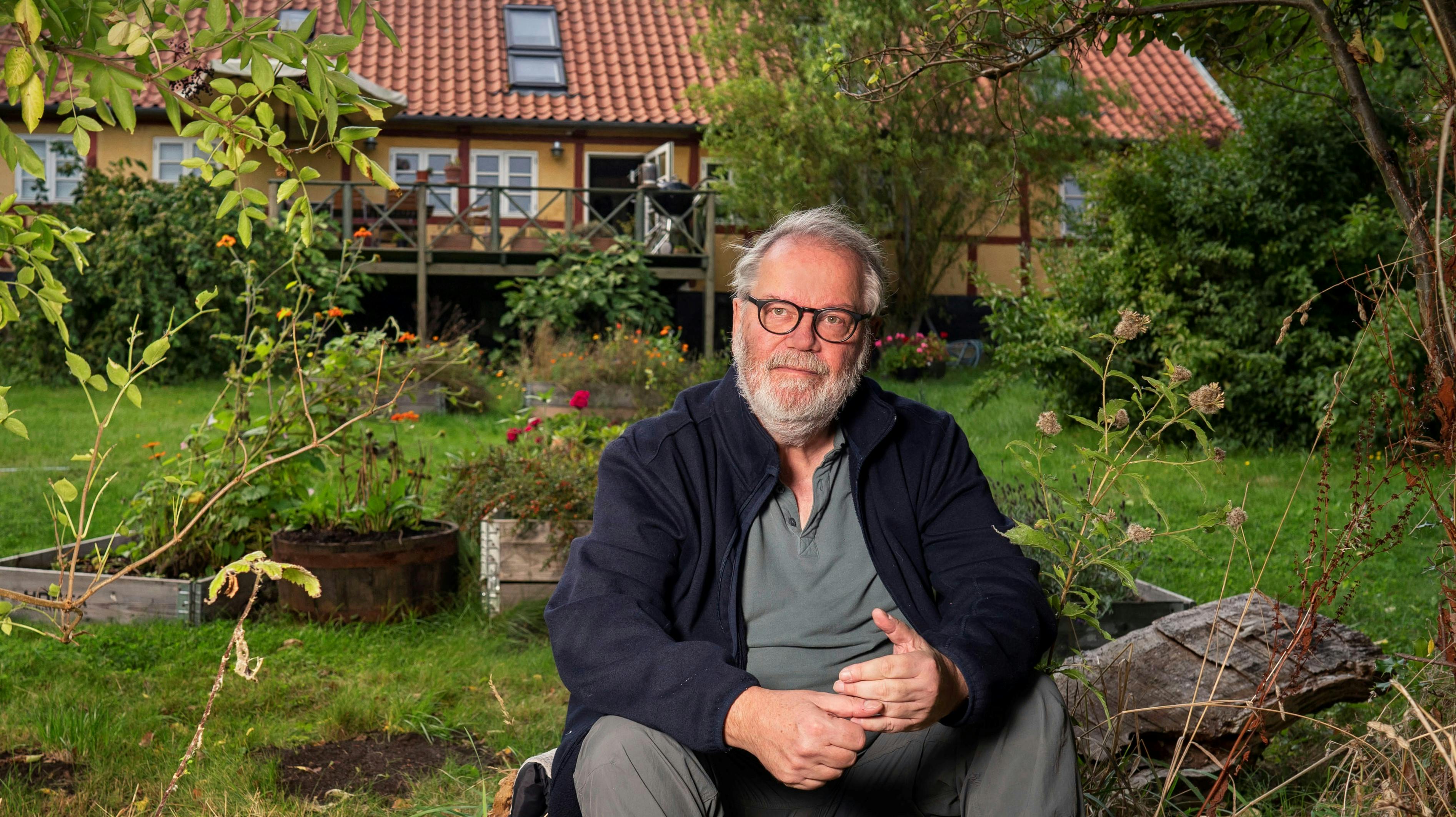 67-årige Steffen Jensen må betale en høj pris for at have rapporteret fra alverdens brændpunkter i mere end 30 år. 