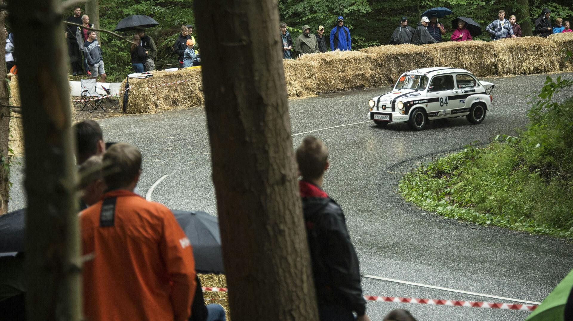 Det traditionsrige løb for veteranbiler op ad Munkebjerg-bakken blev afbrudt igen i år. 