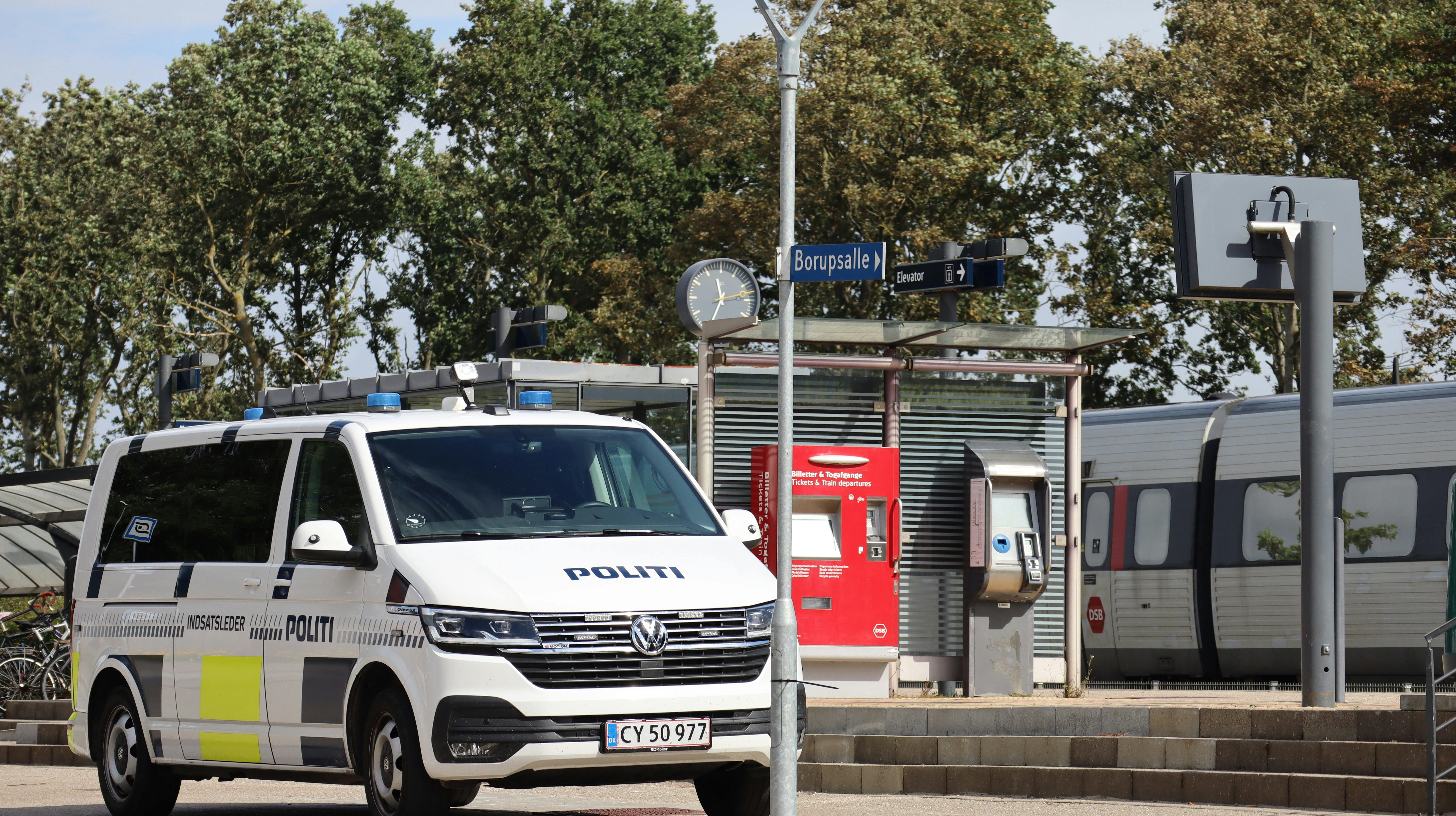 De nærmere omstændigheder har Nordjyllands Politi ikke umiddelbart frigivet oplysninger om.