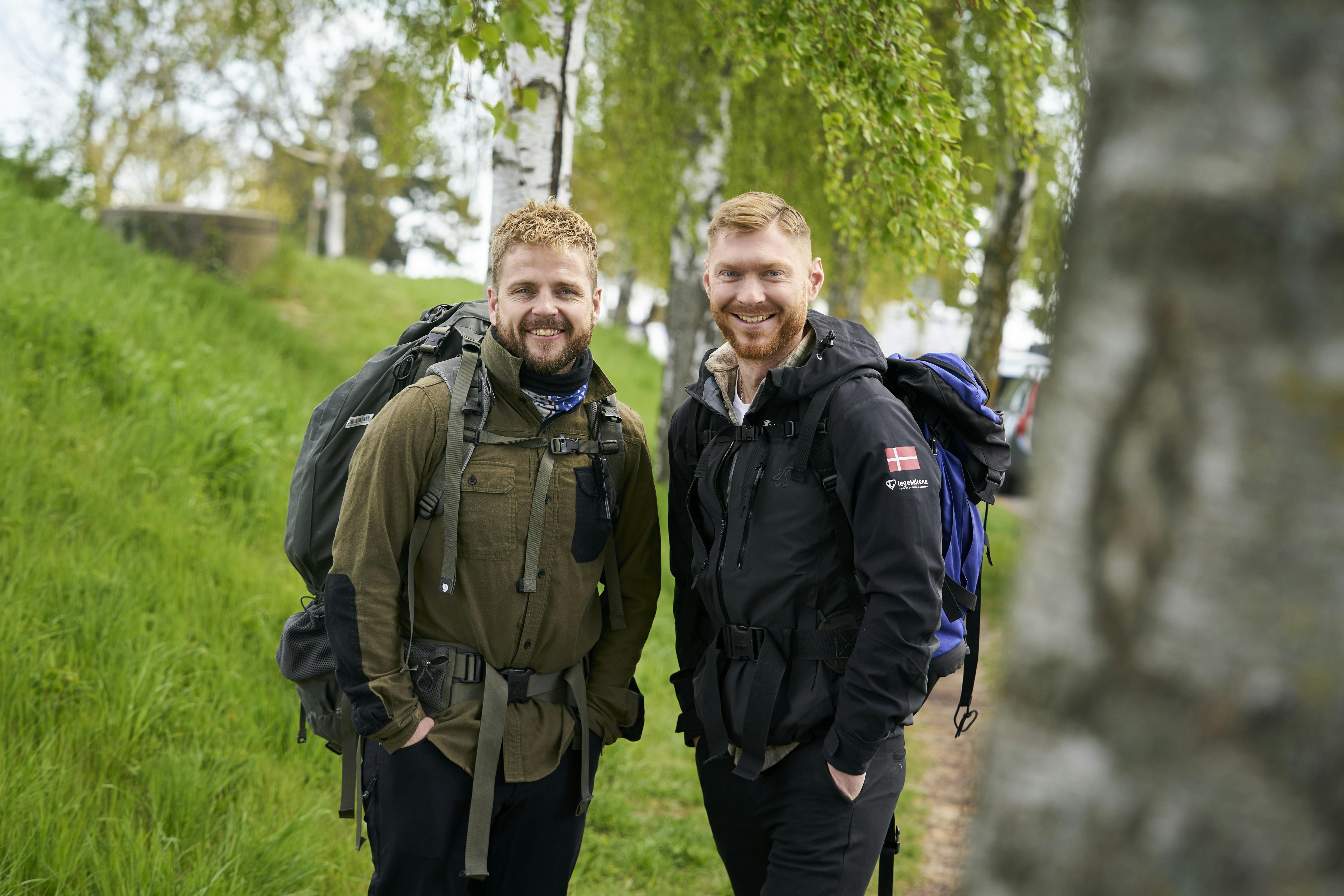 Kasper Fisker og Kasper Kirkegaard er gået i gang med gåturen fra Danmark til Ukraine, men de er løbet ind i tidlige problemer.&nbsp;