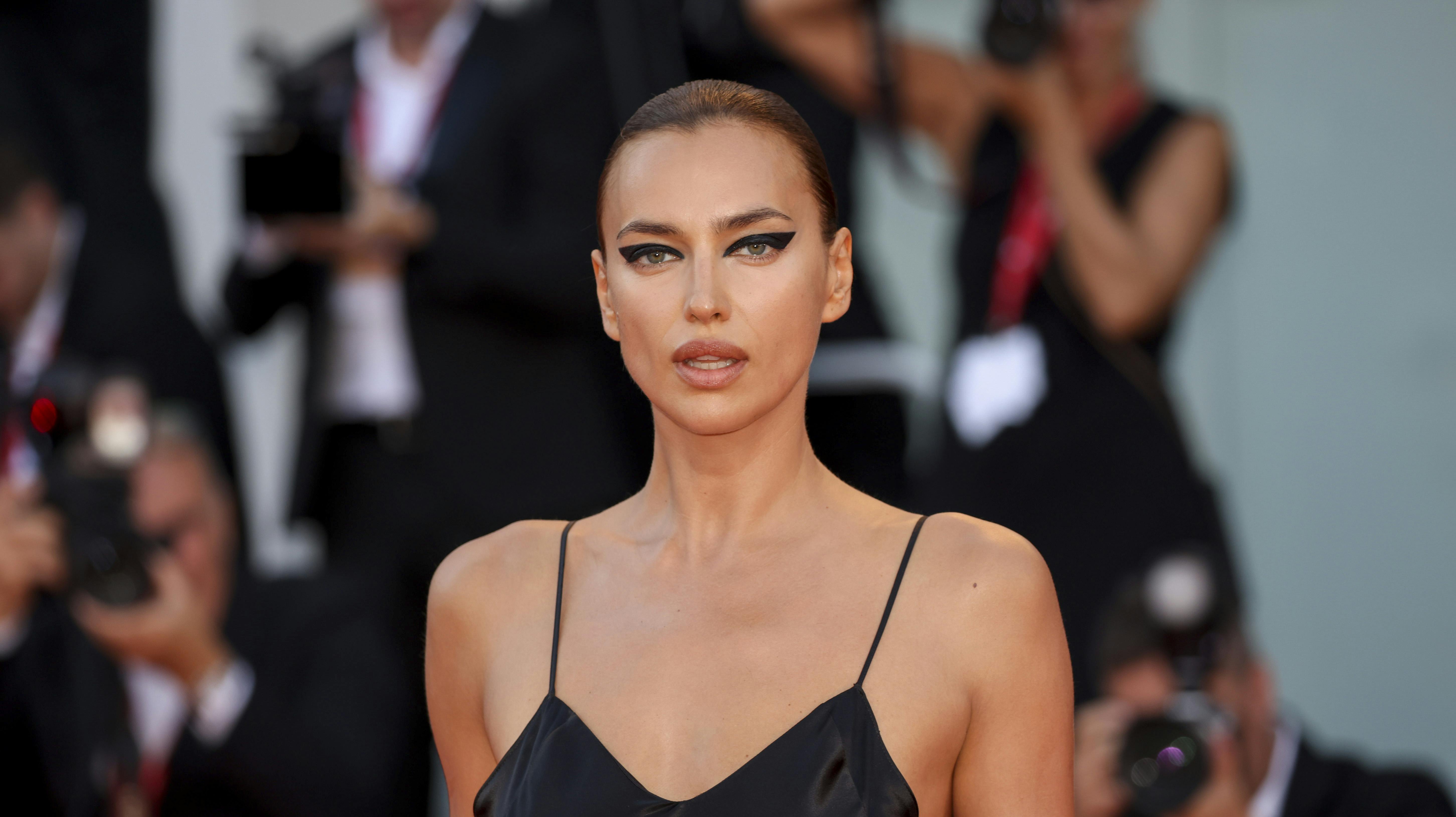 Umiddelbart er der en helt særlig årsag til, at Irina Shayk har skåret flere venner fra.