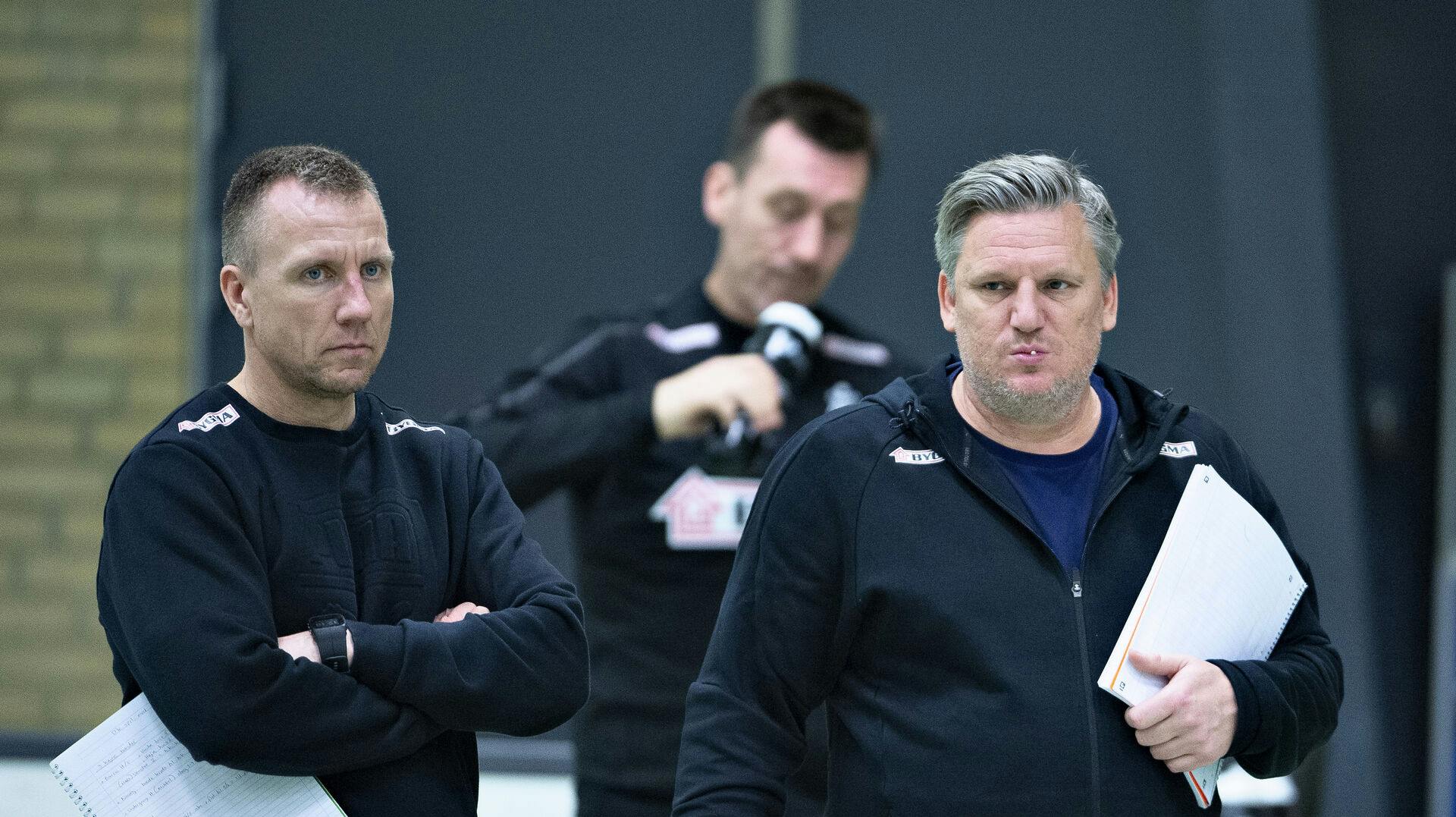 Henrik Kronborg stopper som cheftræner for Skjern Håndbold efter den kommende sæson. 