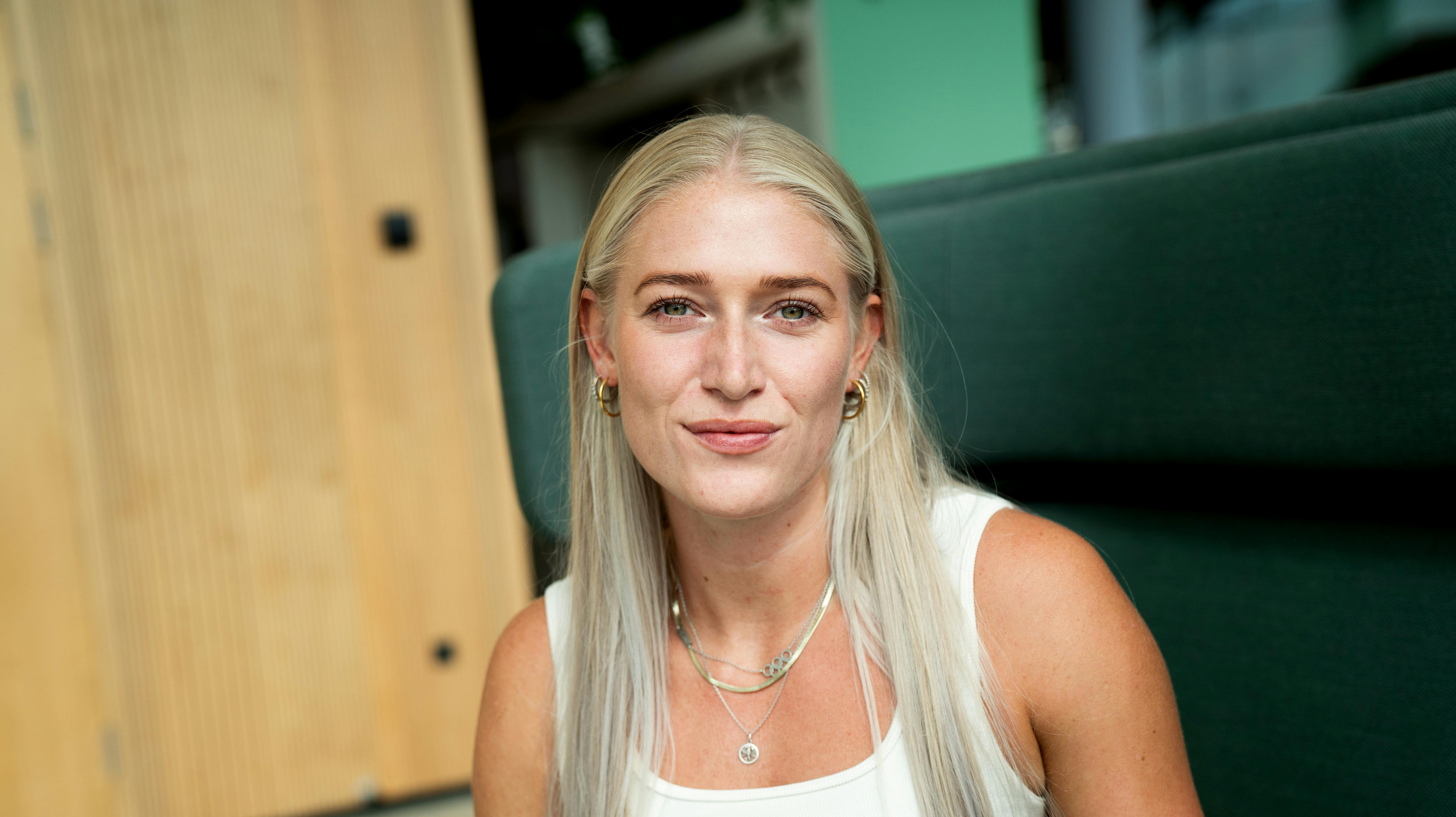 Ida Karstoft fortæller om, hvor hård en periode hun havde mod slutningen af hendes fodboldkarriere. 