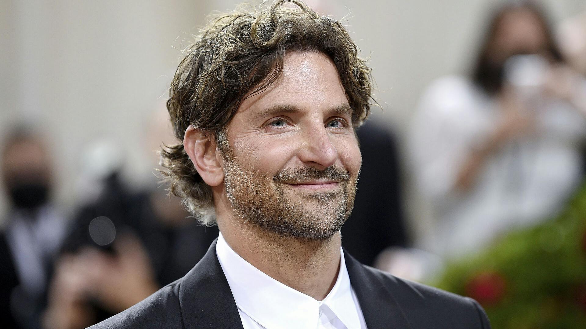 Bradley Cooper attends The Metropolitan Museum of Art's Costume Institute benefit gala celebrating the opening of the "In America: An Anthology of Fashion" exhibition on Monday, May 2, 2022, in New York. (Photo by Evan Agostini/Invision/AP)
