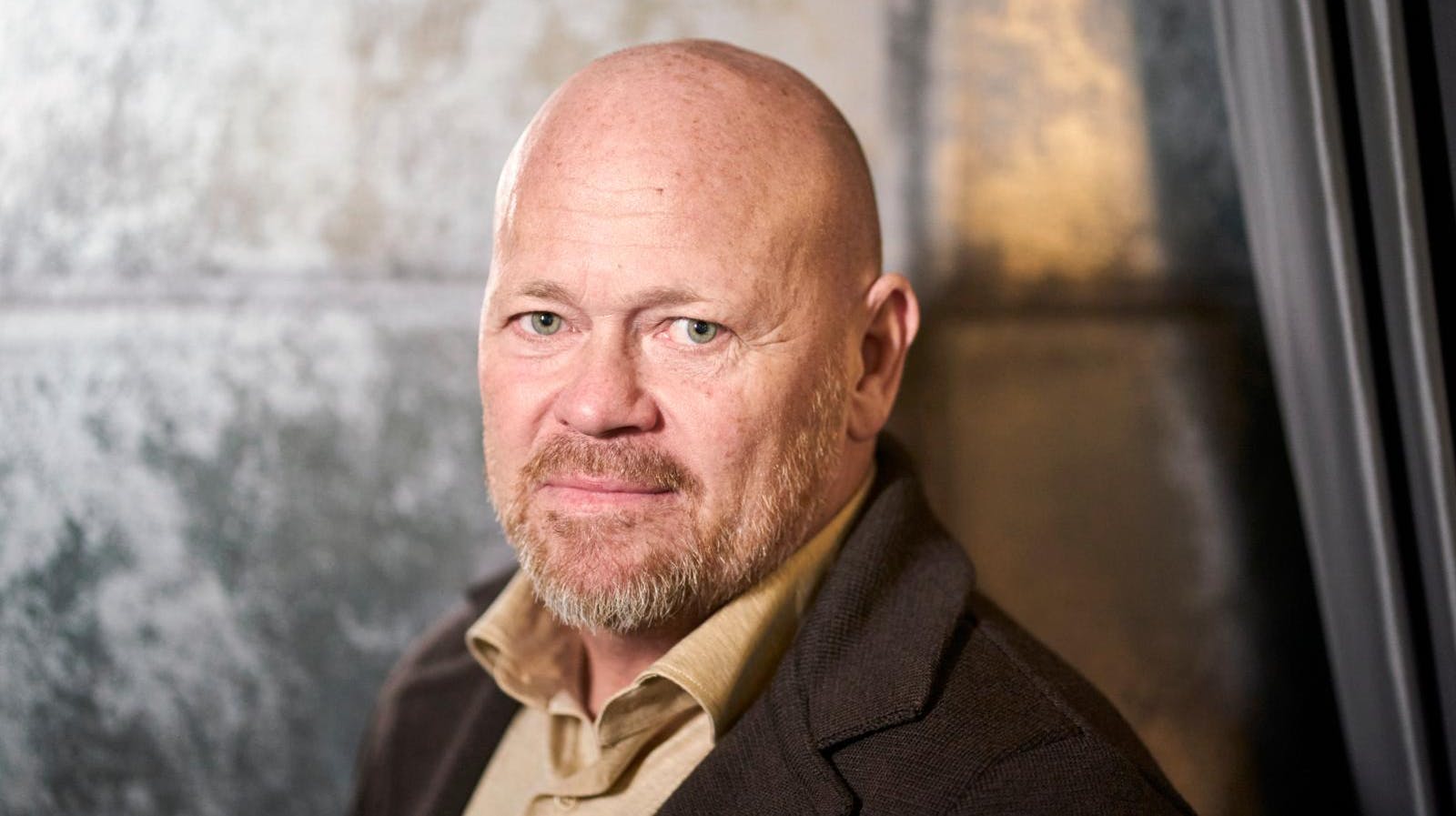 Stig Tøfting fik hjælp af en god ven, der er præst, til at behandle sorgen efter sin lille søns død.