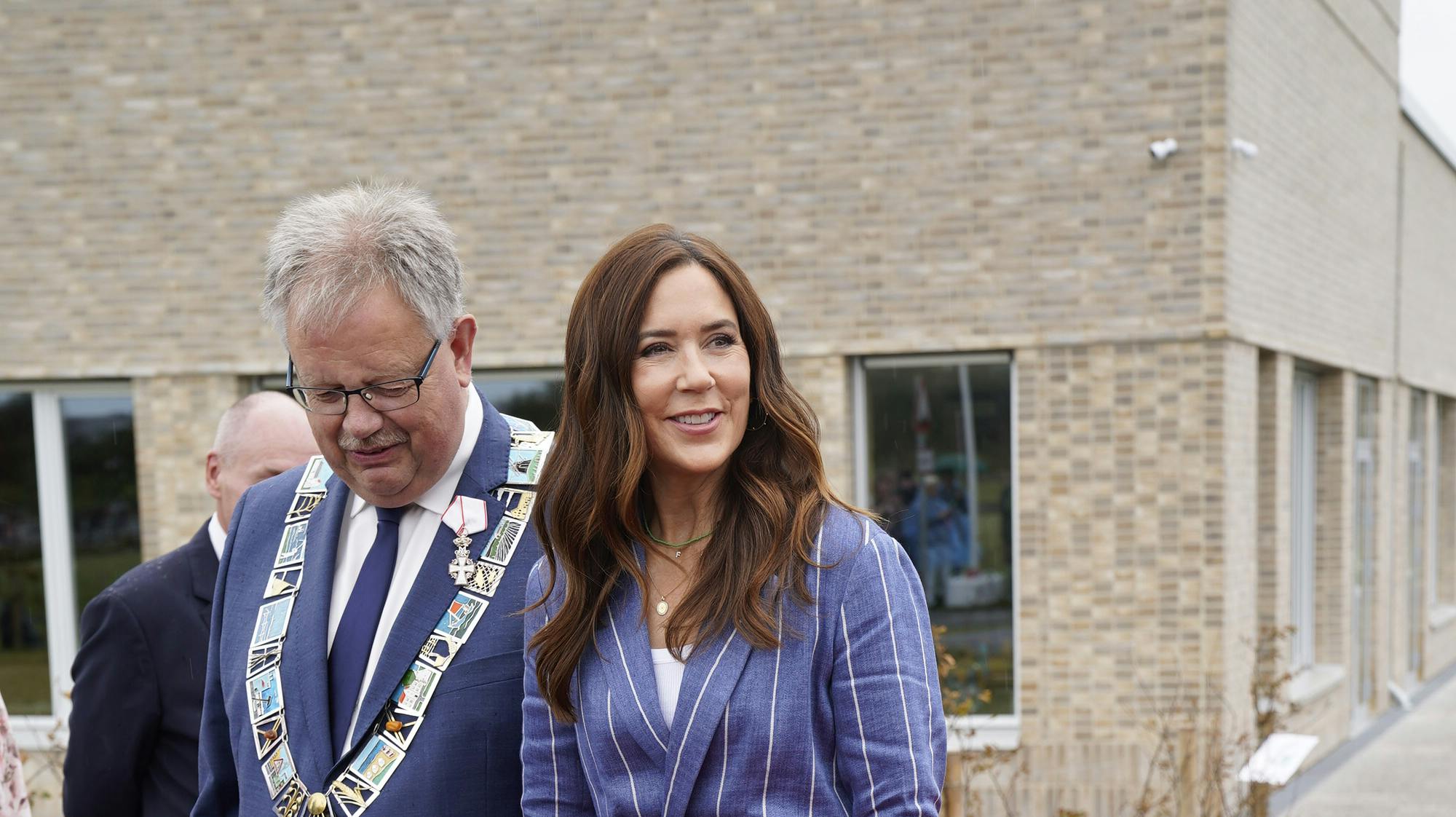 Kronprinsesse Mary indvier Skolecenter Jetsmark ved Pandrup. Sidst hun indviede en skole i Nordjylland, endte det med ramaskrig fra mange forældre. 