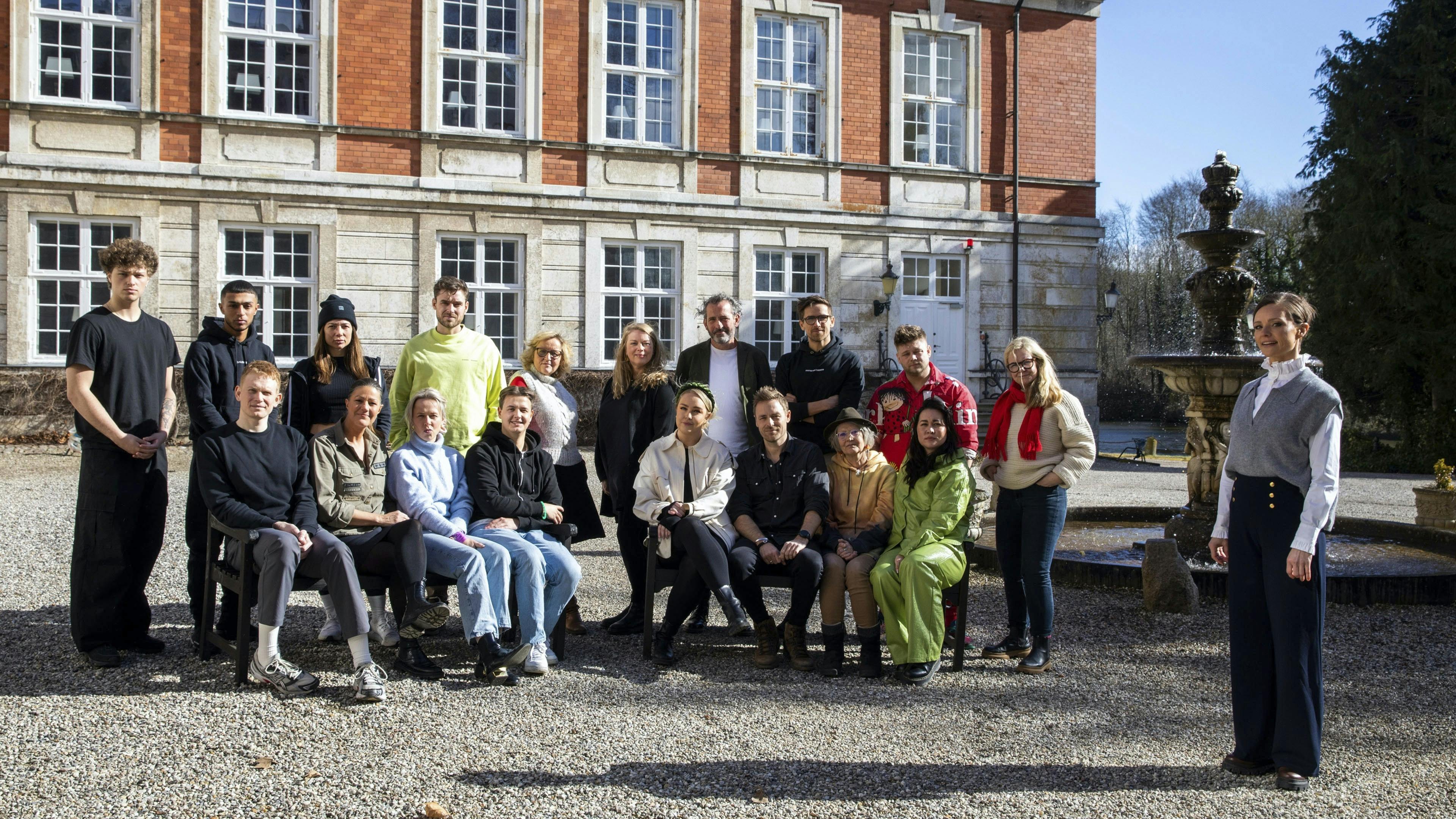 Oscar Bjerrehuus, Tarek Zayat, Sarah Mahfoud, Johannes Nymark, Tine Gøtzsche, Julie Hastrup, Christian Grau, Jacob ”Pimp” Winneche, Casper Sobczyk, Sisse Sejr-Nørgaard, Mikkel Klint Thorius, Mette Blomsterberg, Mathilde Passer, Elias Hole, Julia Sofia Aastrup, Bjørli Lehrmann og Natasha Brock
