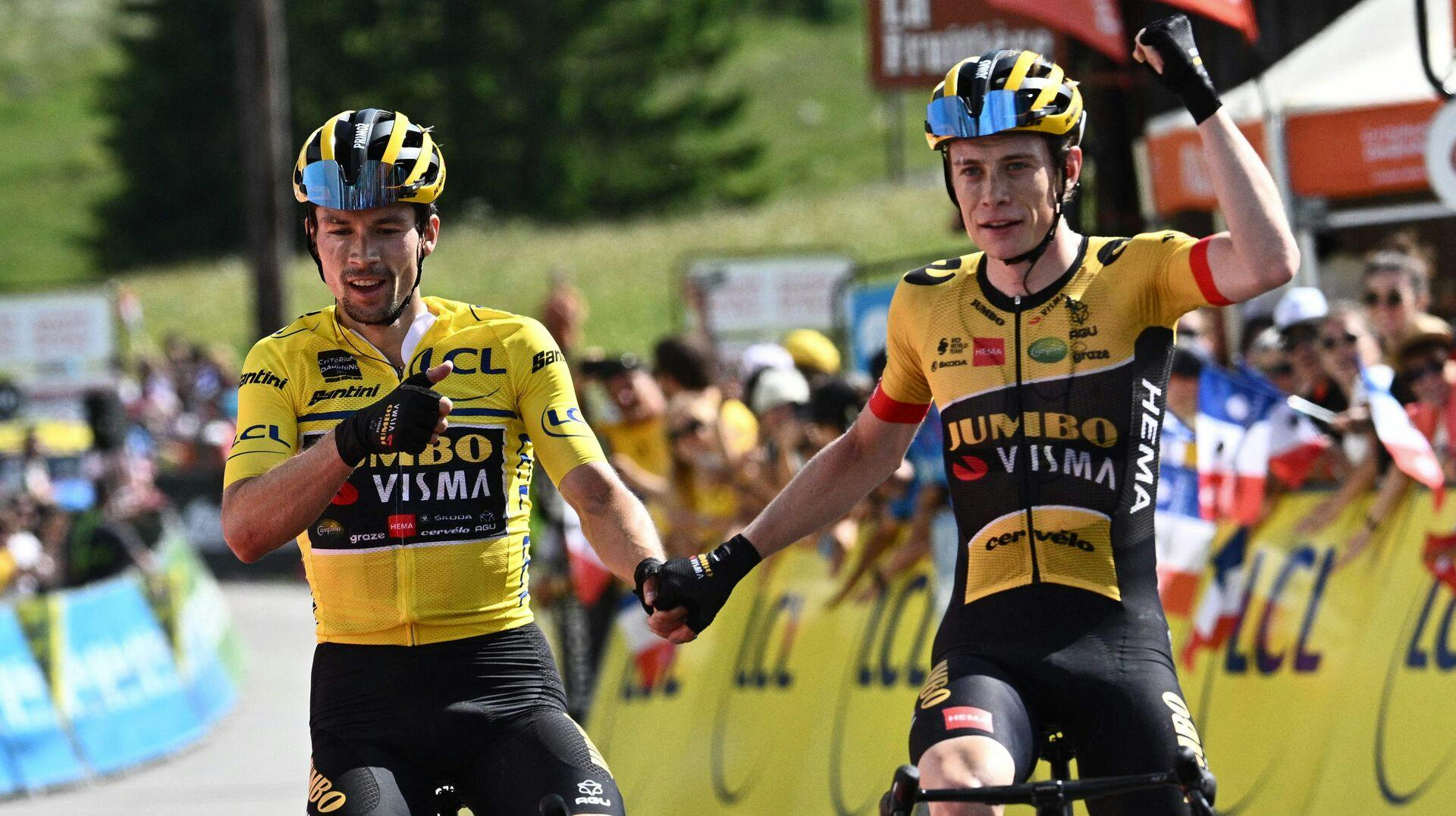 Primiz Roglic (tv.) og Jonas Vingegaard (th.) kommer som kaptajner til Vuelta a Espana, hvor de kan skrive historie.