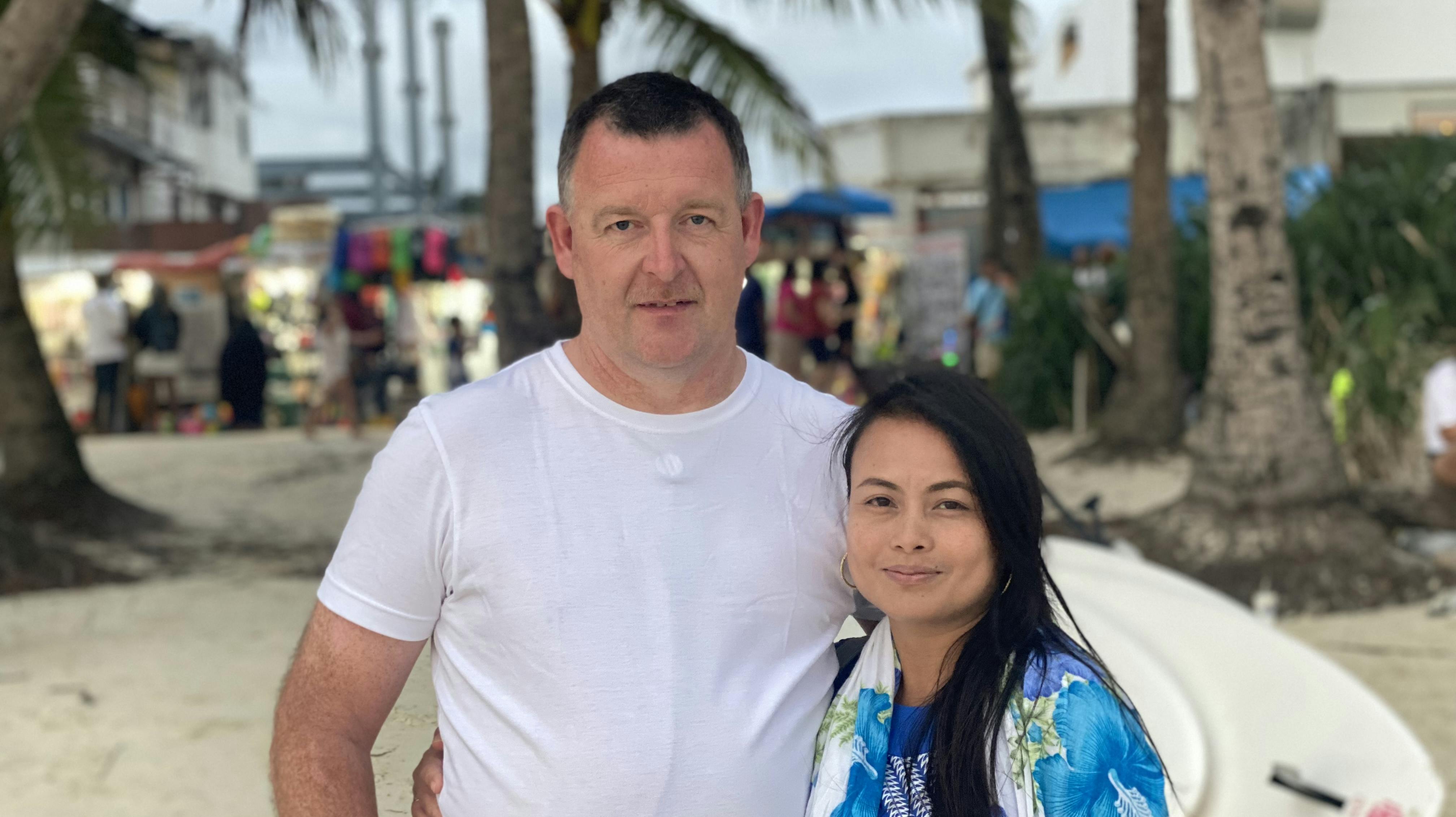 Det bringer tårerne frem at se, hvordan Regila bor i Filippinerne.