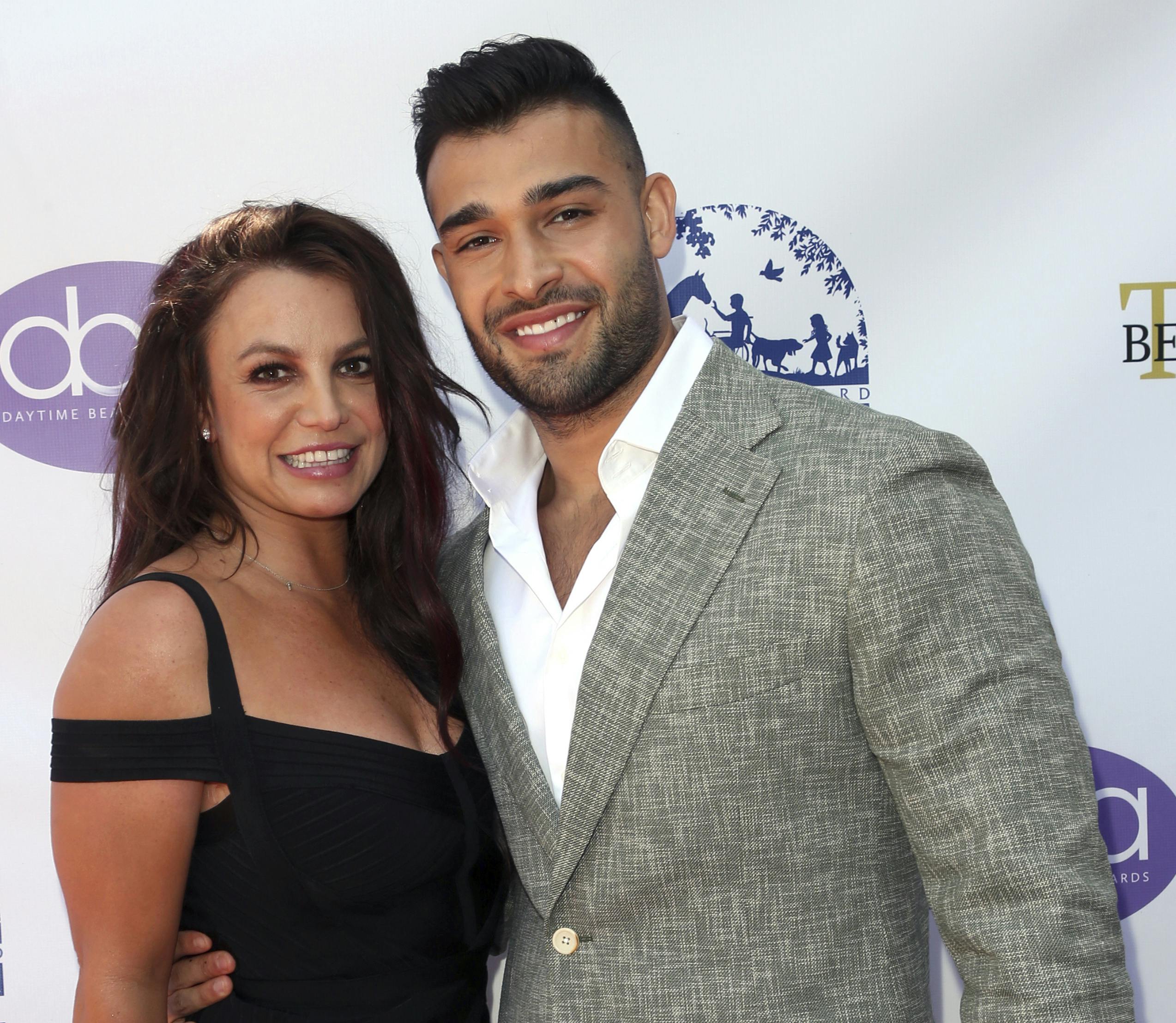 Britney Spears og Sam Asghari har dannet par siden 2016.