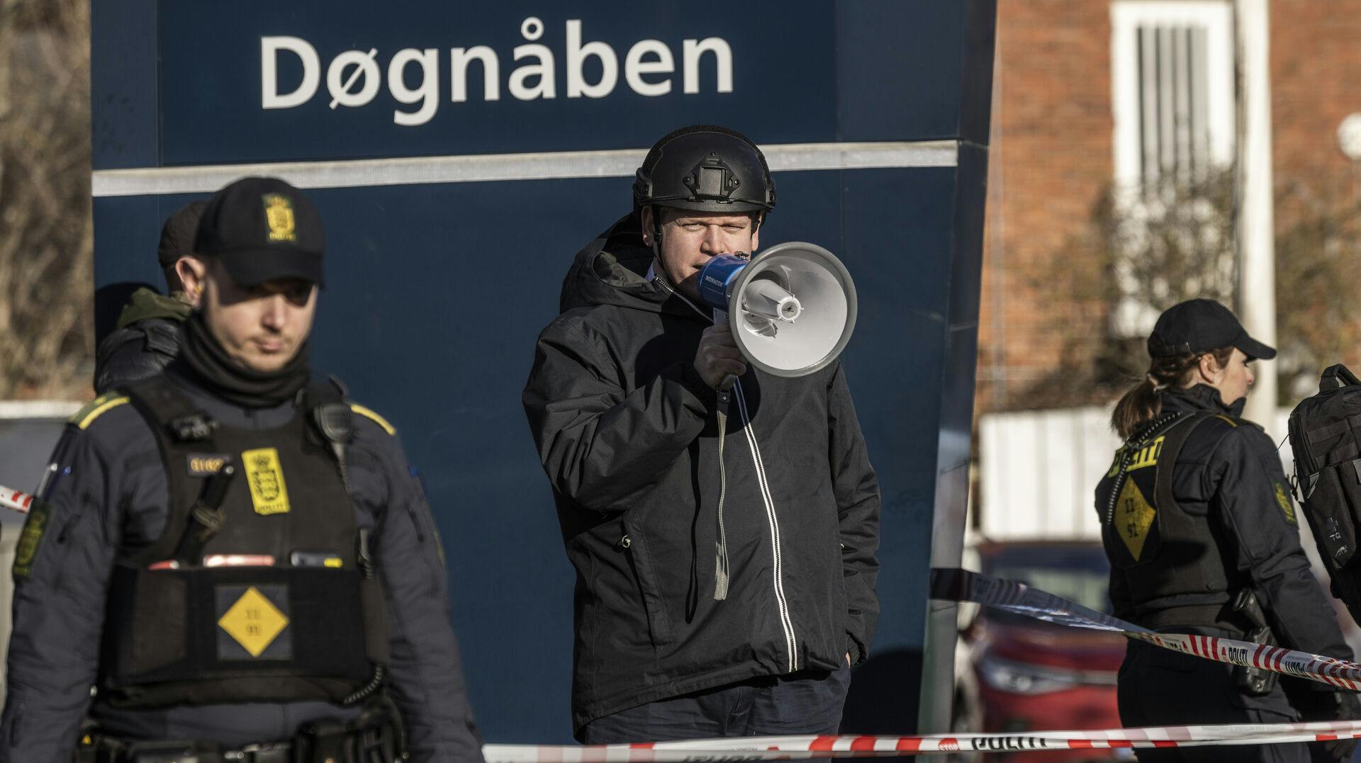 Det kan snart være slut for Rasmus Paludan at brænde koraner af foran moskéen her på Dortheavej på Nørrebro i København.