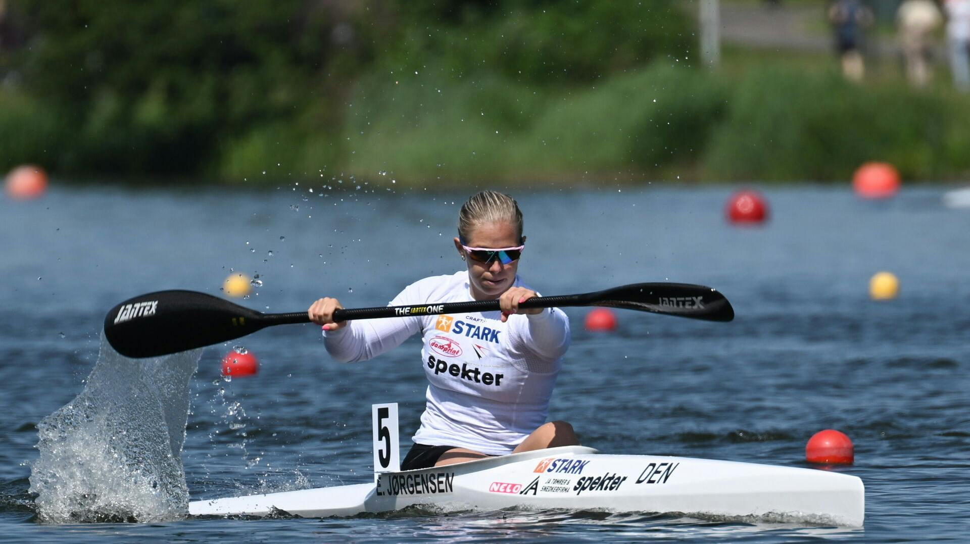 Emma Aastrand (billedet) vandt guld sammen med Frederikke Hauge Matthiesen.