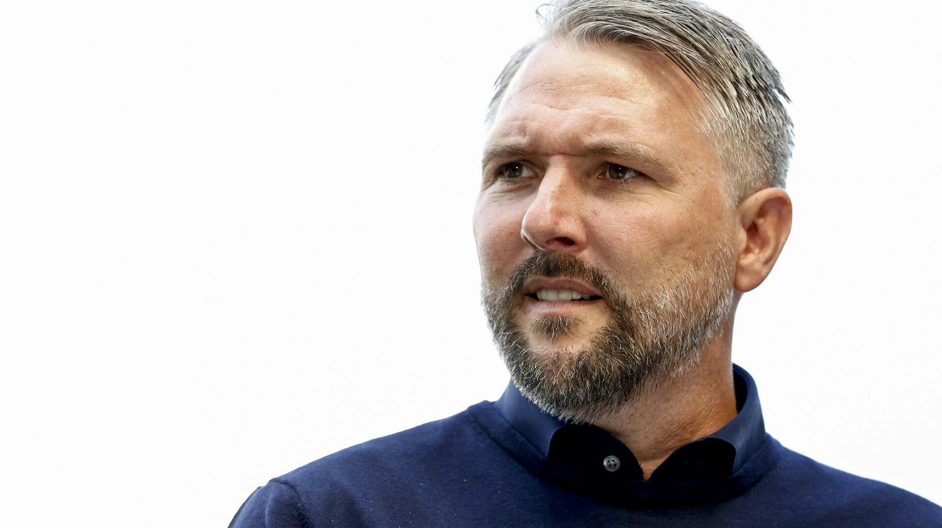 EINDHOVEN – FC Utrecht coach Michael Silberbauer during the Dutch premier league match between PSV Eindhoven and FC Utrecht at Phillips stadium on August 12, 2023 in Eindhoven, Netherlands. ANP MAURICE VAN STONE