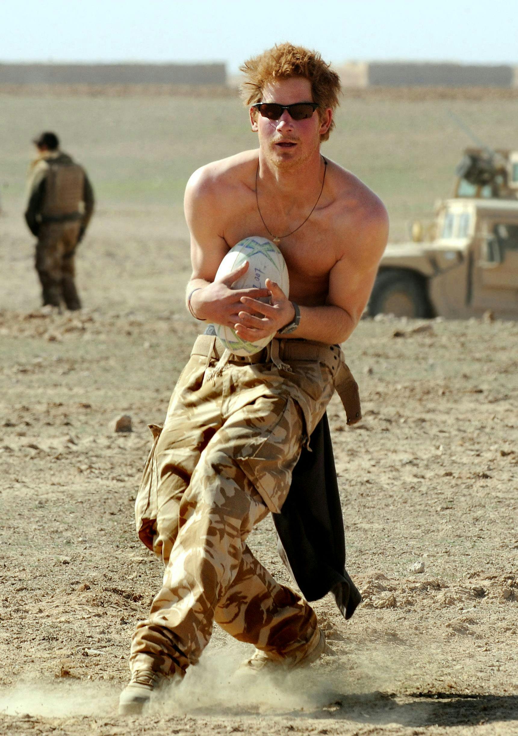 Billedet her af prins Harry i Afghanistan er fra 2008. 