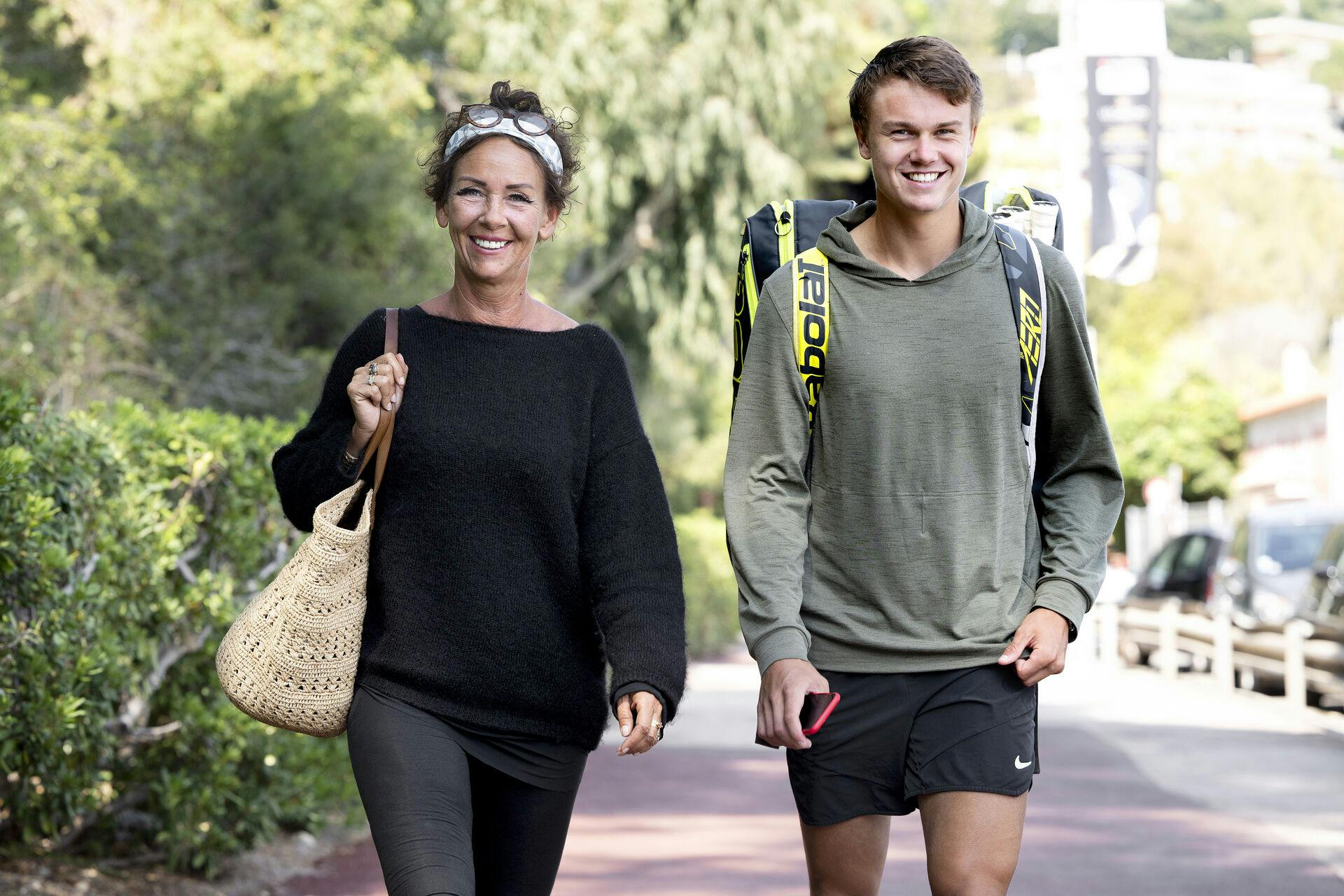 Holger Rune og mor Aneke Rune.