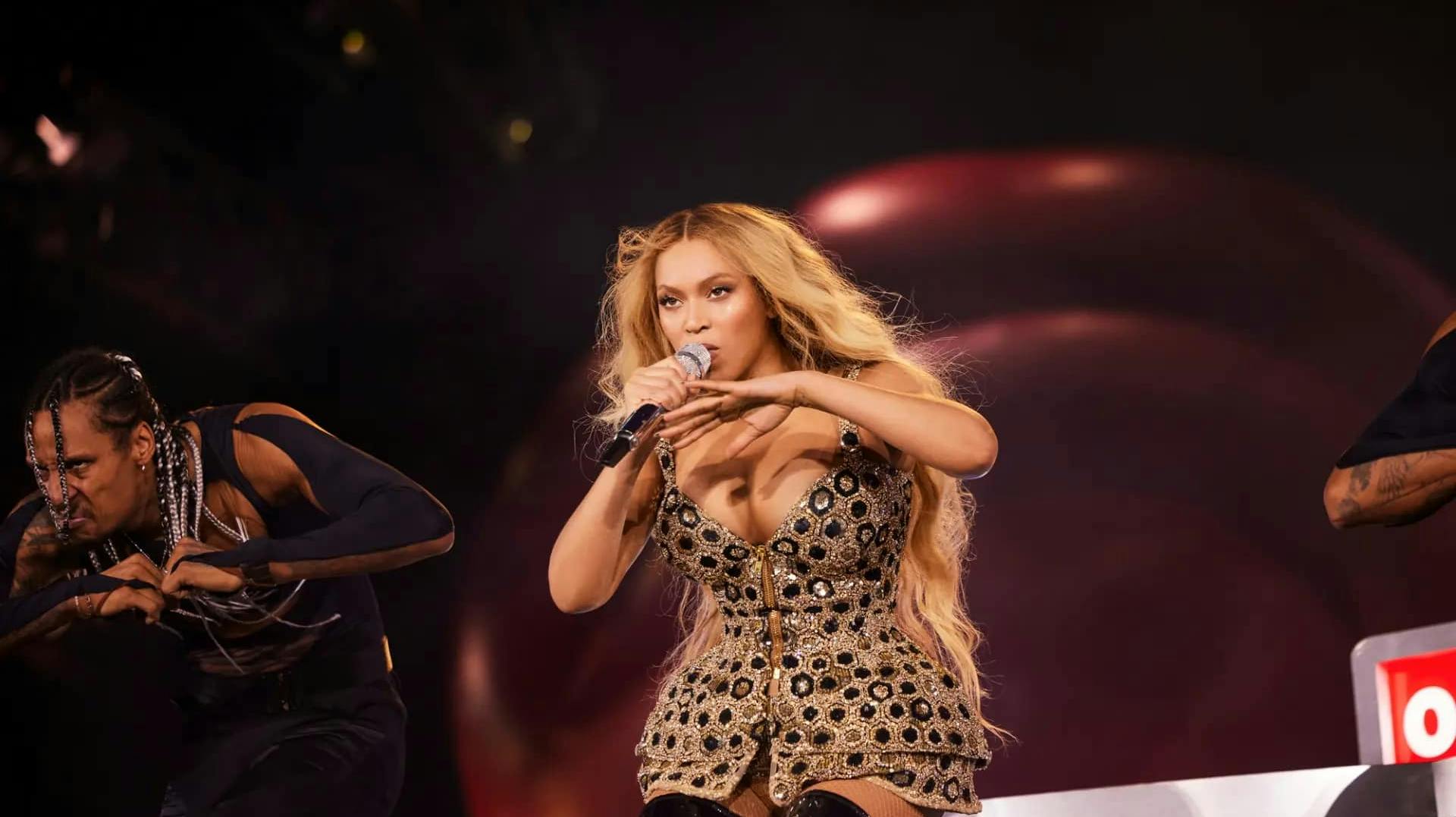 Beyoncé fyrede den ikke bare af i Santa Clara - hun fik også en ærefuld titel med hjem 
