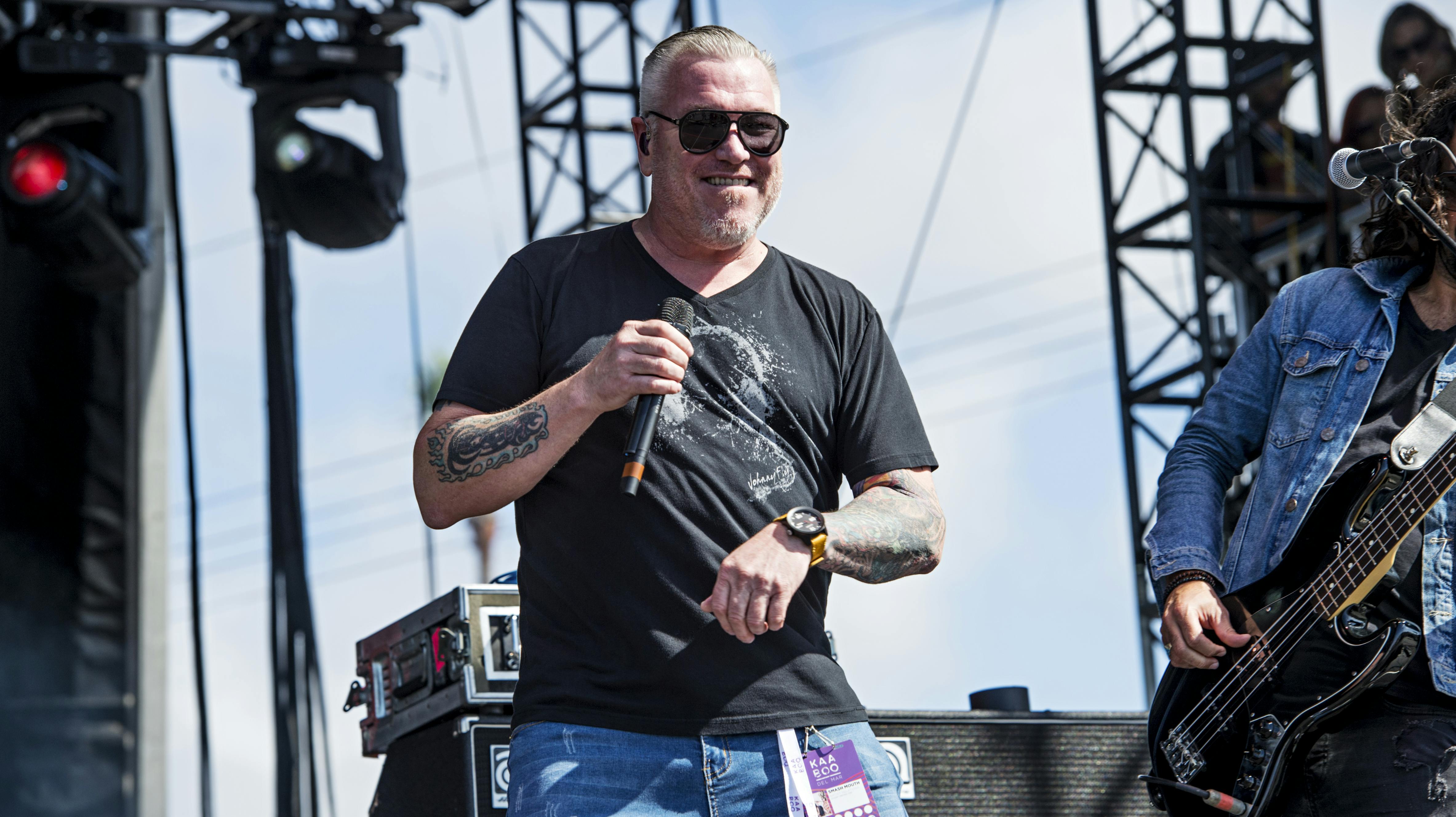 Steve Harwell of Smash Mouth seen at KAABOO 2017 at the Del Mar Racetrack and Fairgrounds on Friday, Sept. 15, 2017, in San Diego, Calif. (Photo by Amy Harris/Invision/AP)