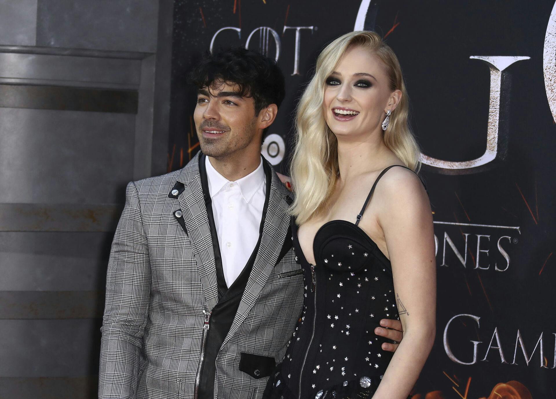 February 13th 2020 - Joe Jonas and Sophie Turner are expecting their first child. - File Photo by: zz/John Nacion/STAR MAX/IPx 2019 4/3/19 Joe Jonas and Sophie Turner at the season 8 premiere of "Game Of Thrones" in New York City. (NYC)