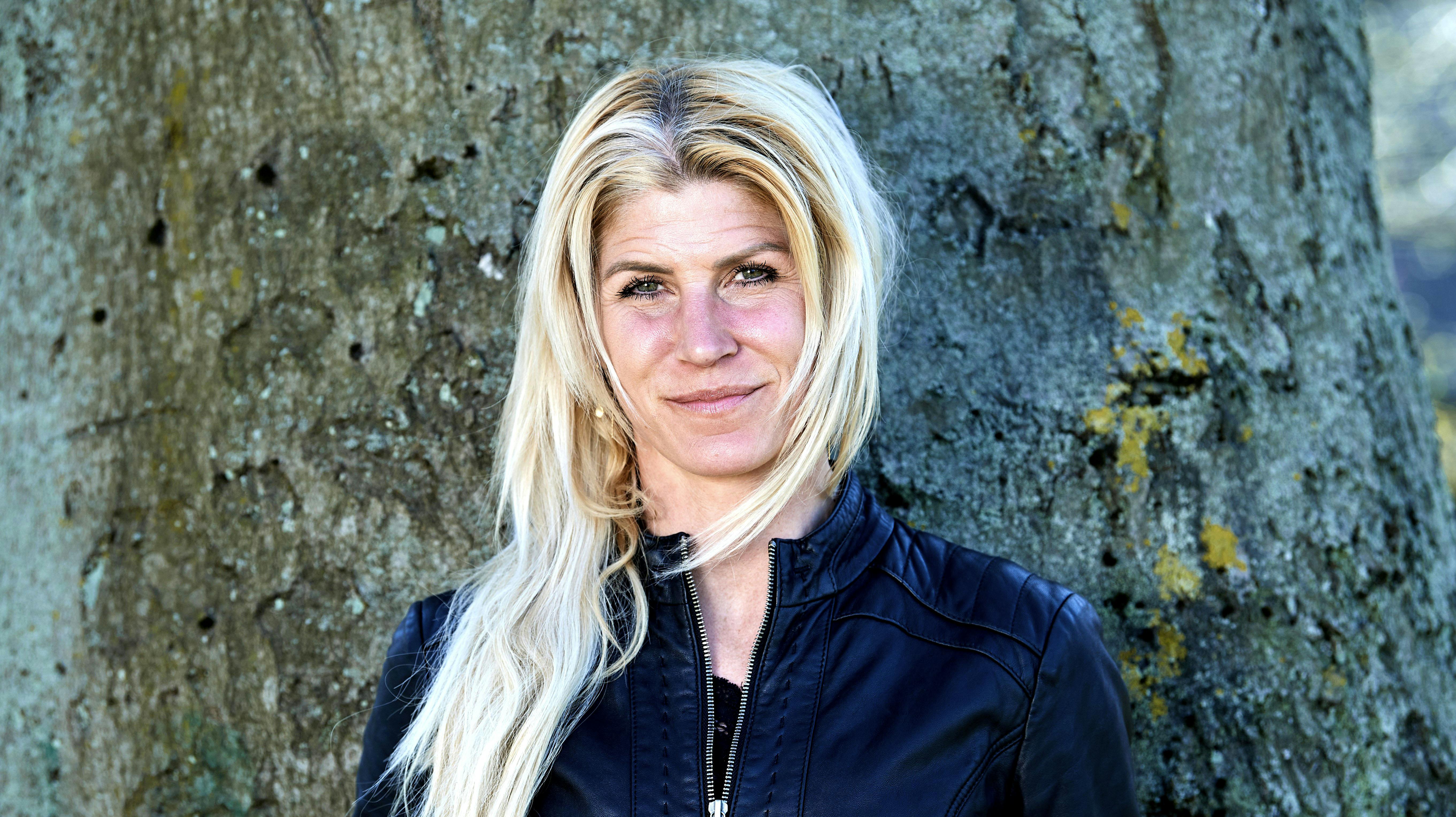 Rikke Hørlykke har delt et opslag, hvori hun fortæller, at hendes mor er gået bort. 