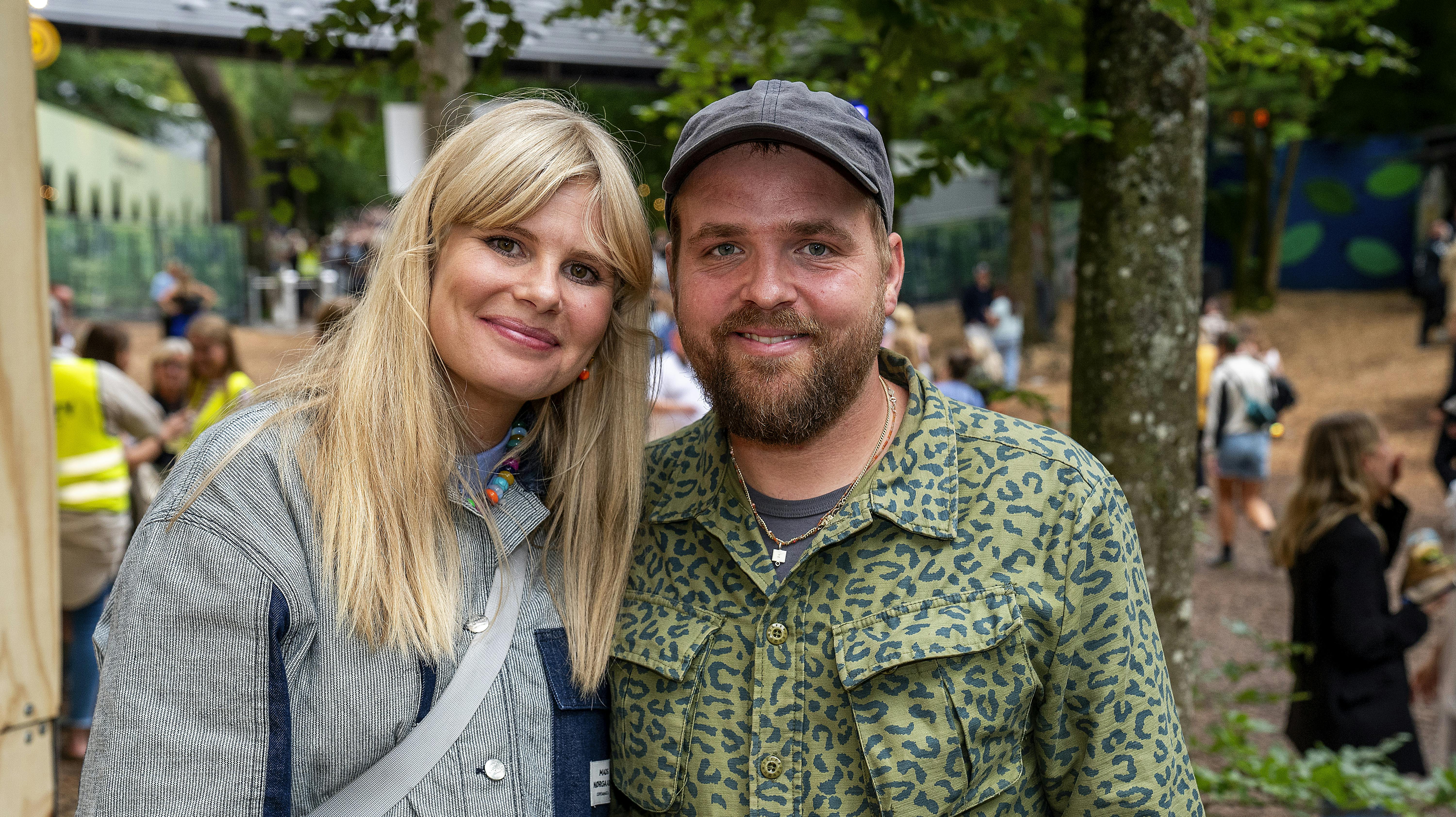 Joakim Ingversen vidste efter kort tid, at Sofie Linde var hans livs kærlighed. Så han fik en kærlighedstatovering. Senere gjorde hun det samme. 
