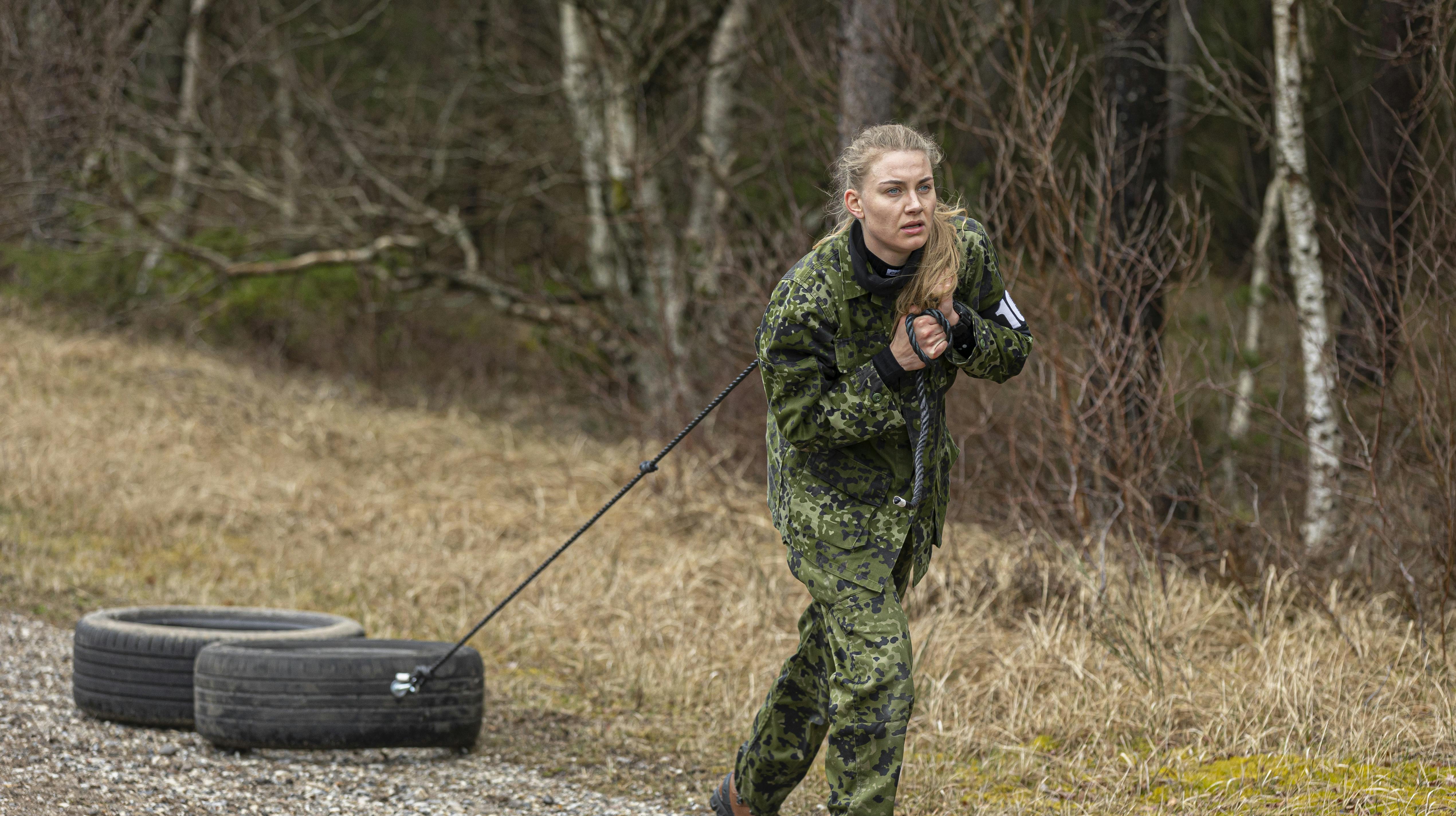 Mathilde Beuschaus tid i "Korpset" er forbi. Tv-kendissen afleverede sit nummer i første afsnit.