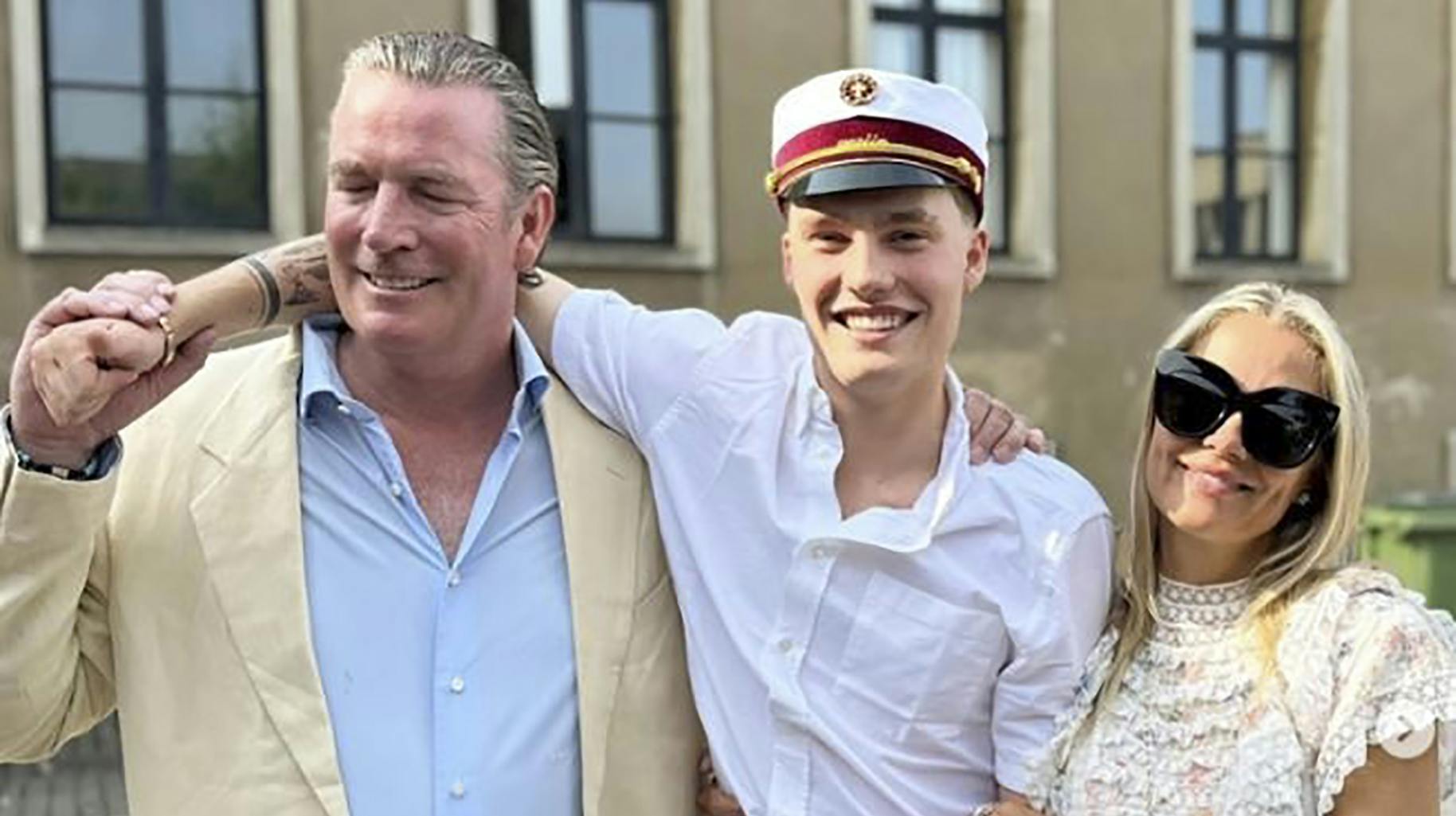 Rory Fleming, Alexander Fleming og Caroline Fleming