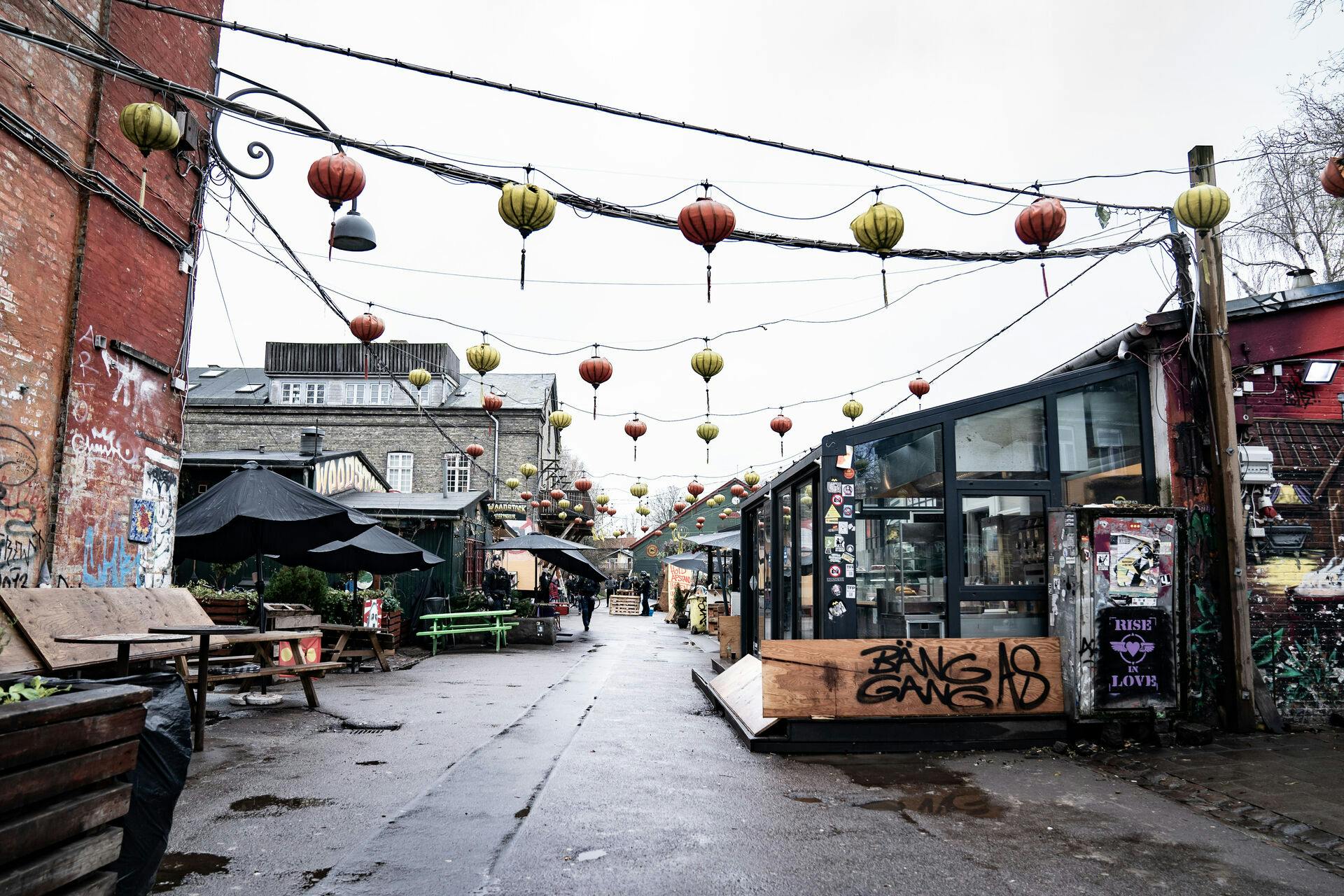 Fængselsbetjente frygter politikernes nye linje, hvor de vil straffe hashkøb med fængsel. - Vi har ikke mandskabet til det, lyder det fra Fængselsforbundet.