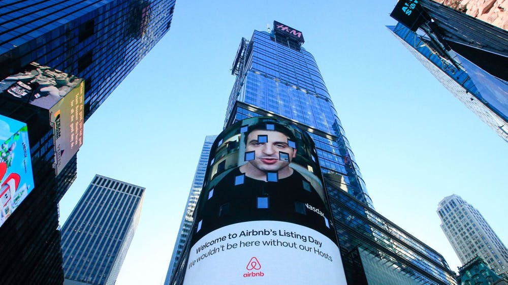 Boligejere og Airbnb er yderst utilfredse med lovgivningen i New York, men en række beboere i byen er glade for tiltagene. 
